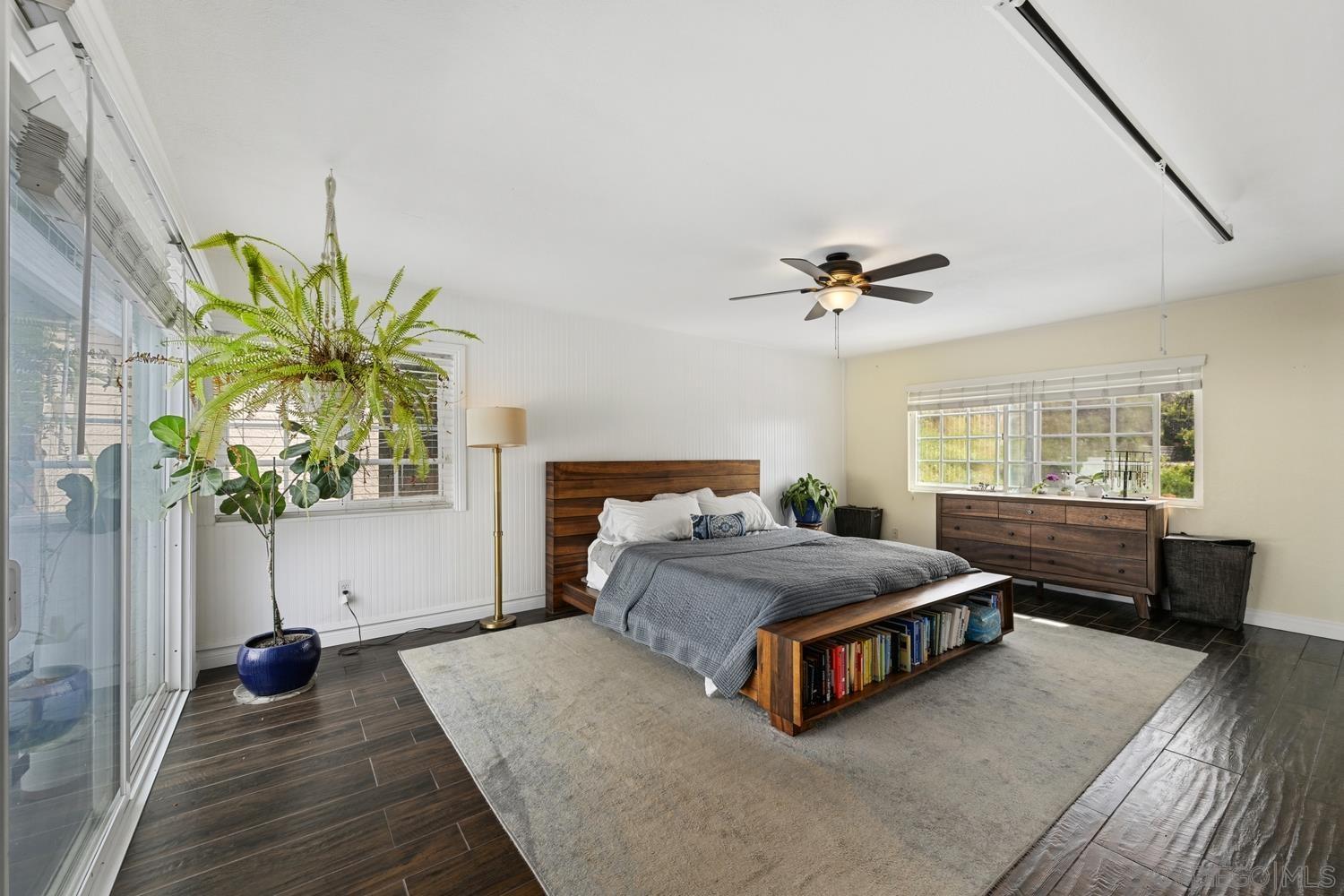 Detail Gallery Image 14 of 28 For 4767  Ingulf St, San Diego,  CA 92110 - 3 Beds | 2 Baths