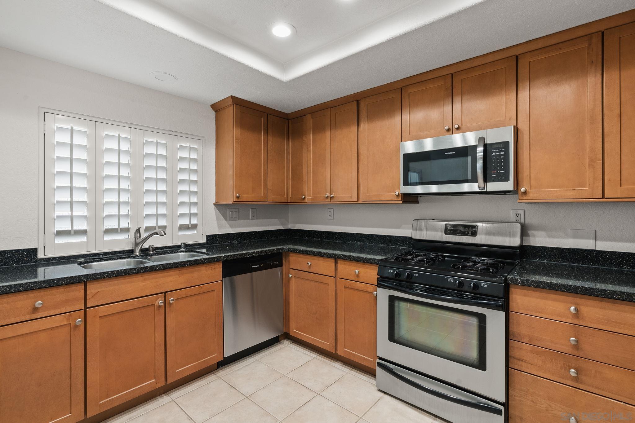 Detail Gallery Image 10 of 25 For 1898  Matin Cir  189, San Marcos,  CA 92069 - 2 Beds | 2 Baths