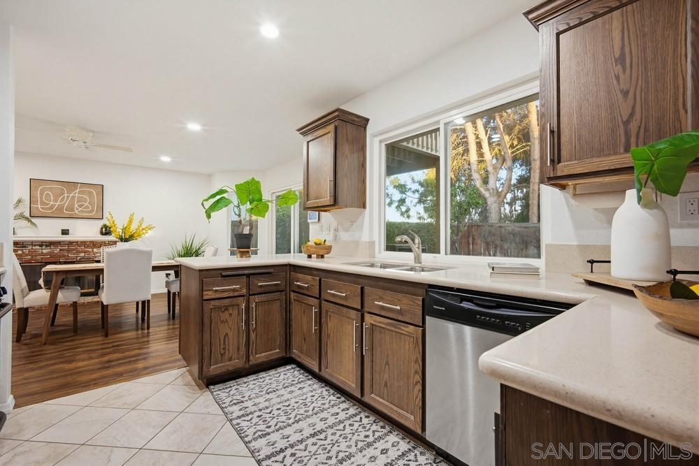 Detail Gallery Image 13 of 58 For 39900  Quigley Rd, Murrieta,  CA 92562 - 4 Beds | 3 Baths