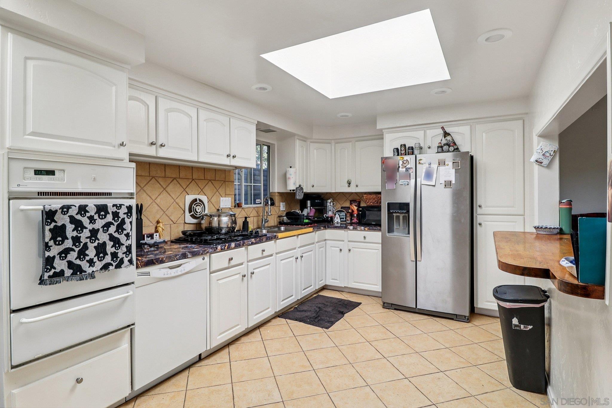 Detail Gallery Image 13 of 67 For 4215-17  Sycamore Dr, San Diego,  CA 92105 - – Beds | – Baths