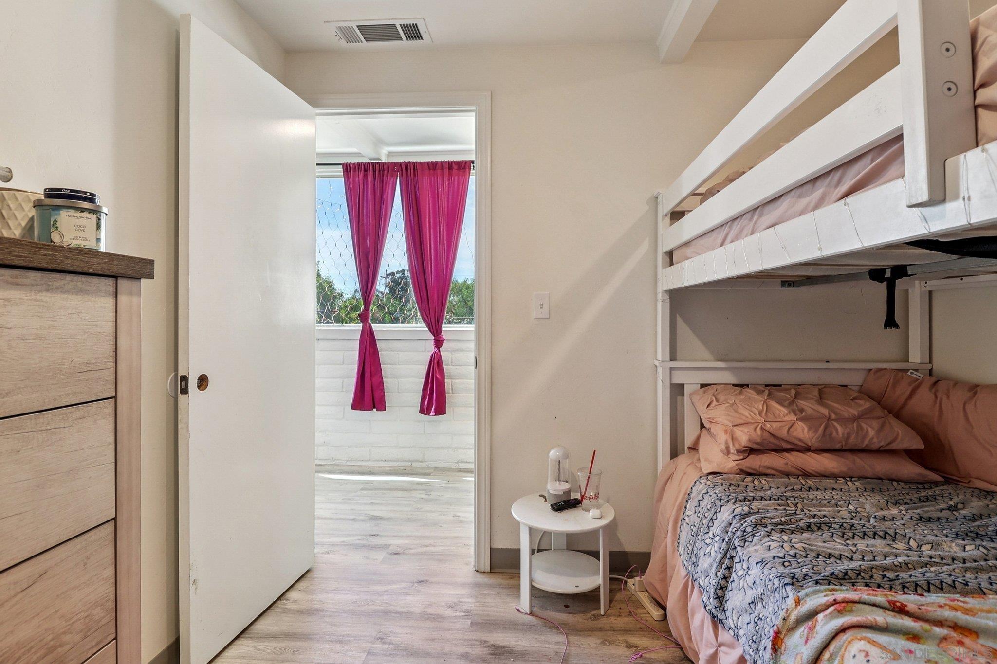 Detail Gallery Image 20 of 59 For 4215-17  Sycamore Dr, San Diego,  CA 92105 - – Beds | – Baths