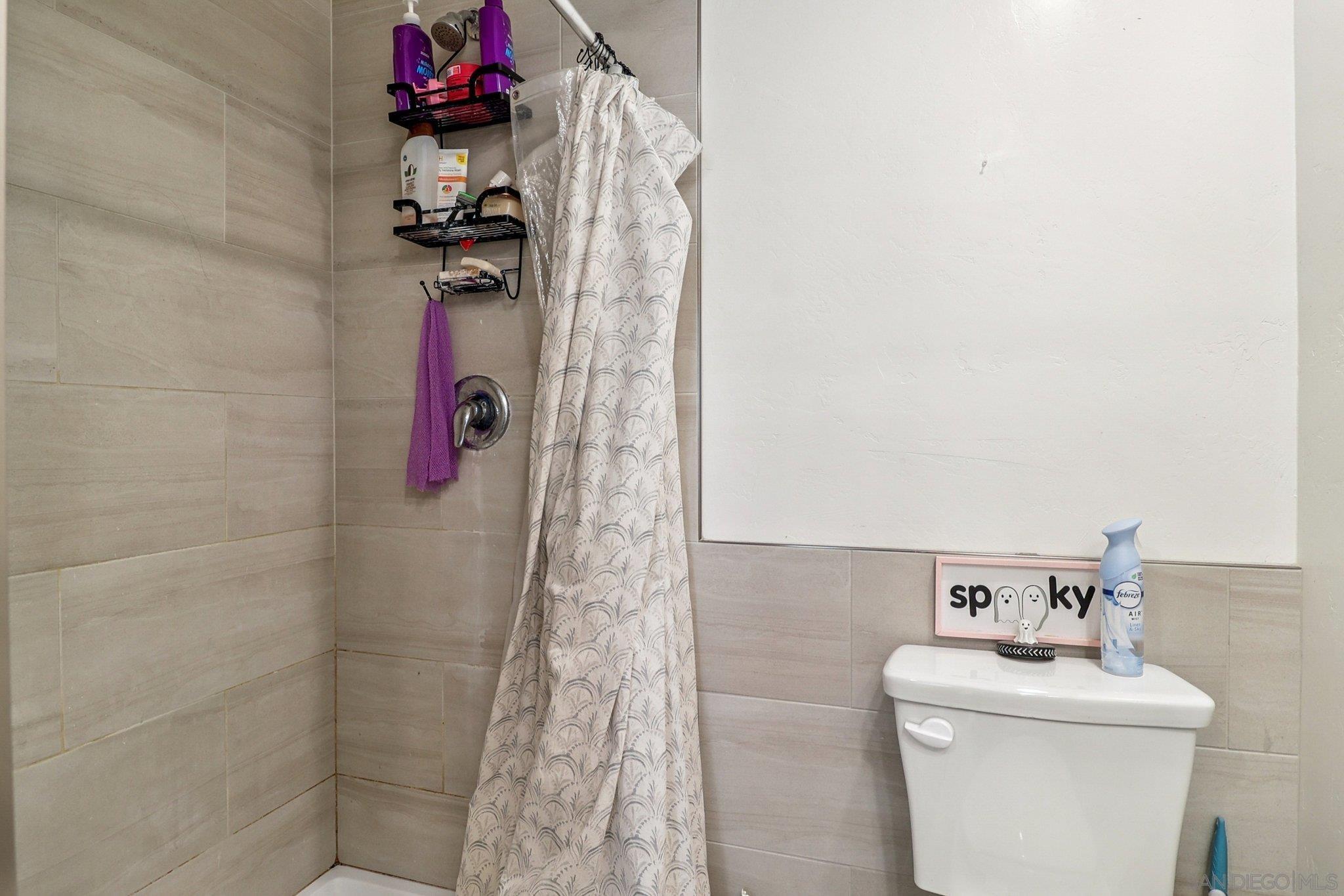 Detail Gallery Image 23 of 59 For 4215-17  Sycamore Dr, San Diego,  CA 92105 - – Beds | – Baths