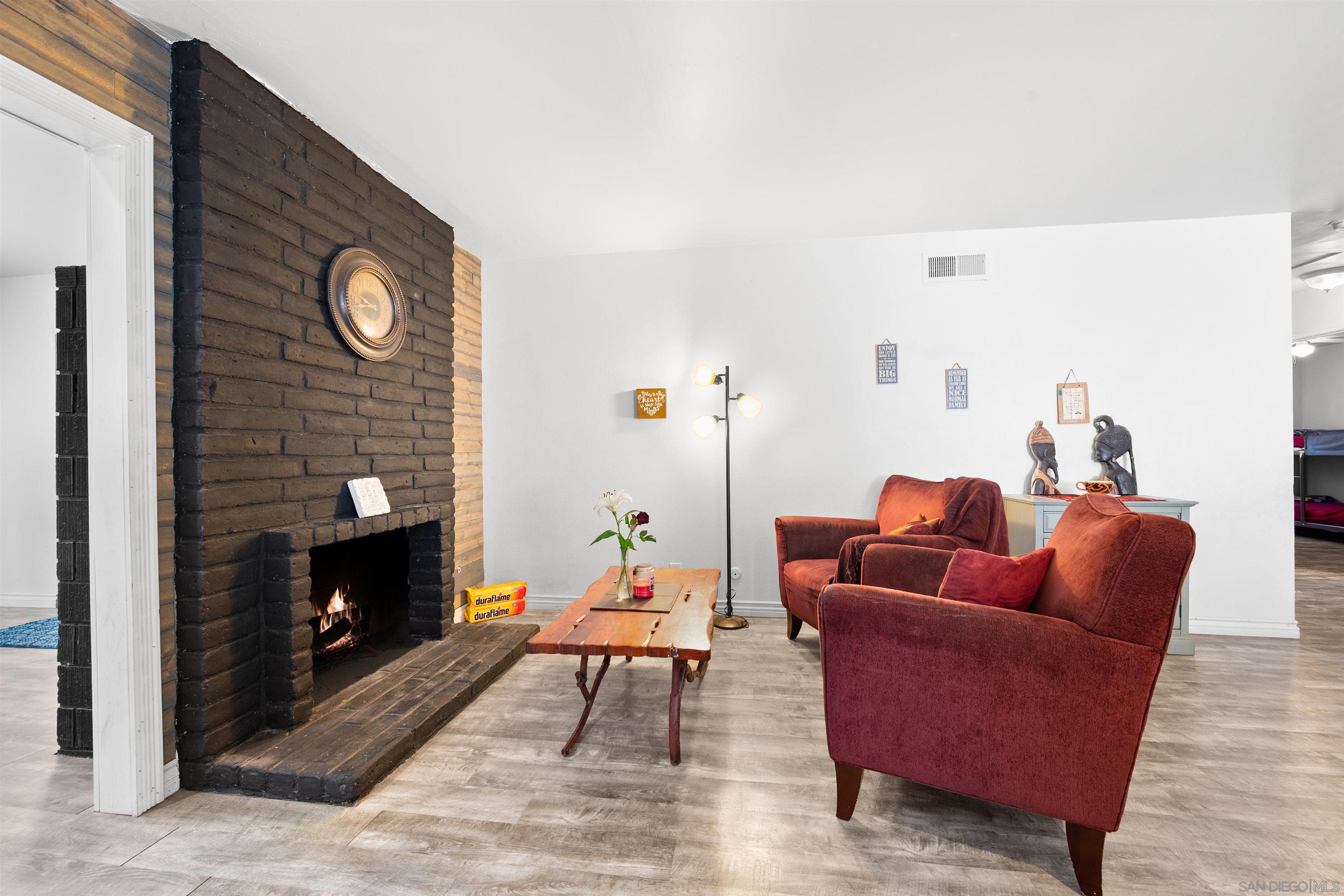 Detail Gallery Image 14 of 48 For 2038  Siegle Dr, Lemon Grove,  CA 91945 - 3 Beds | 2 Baths