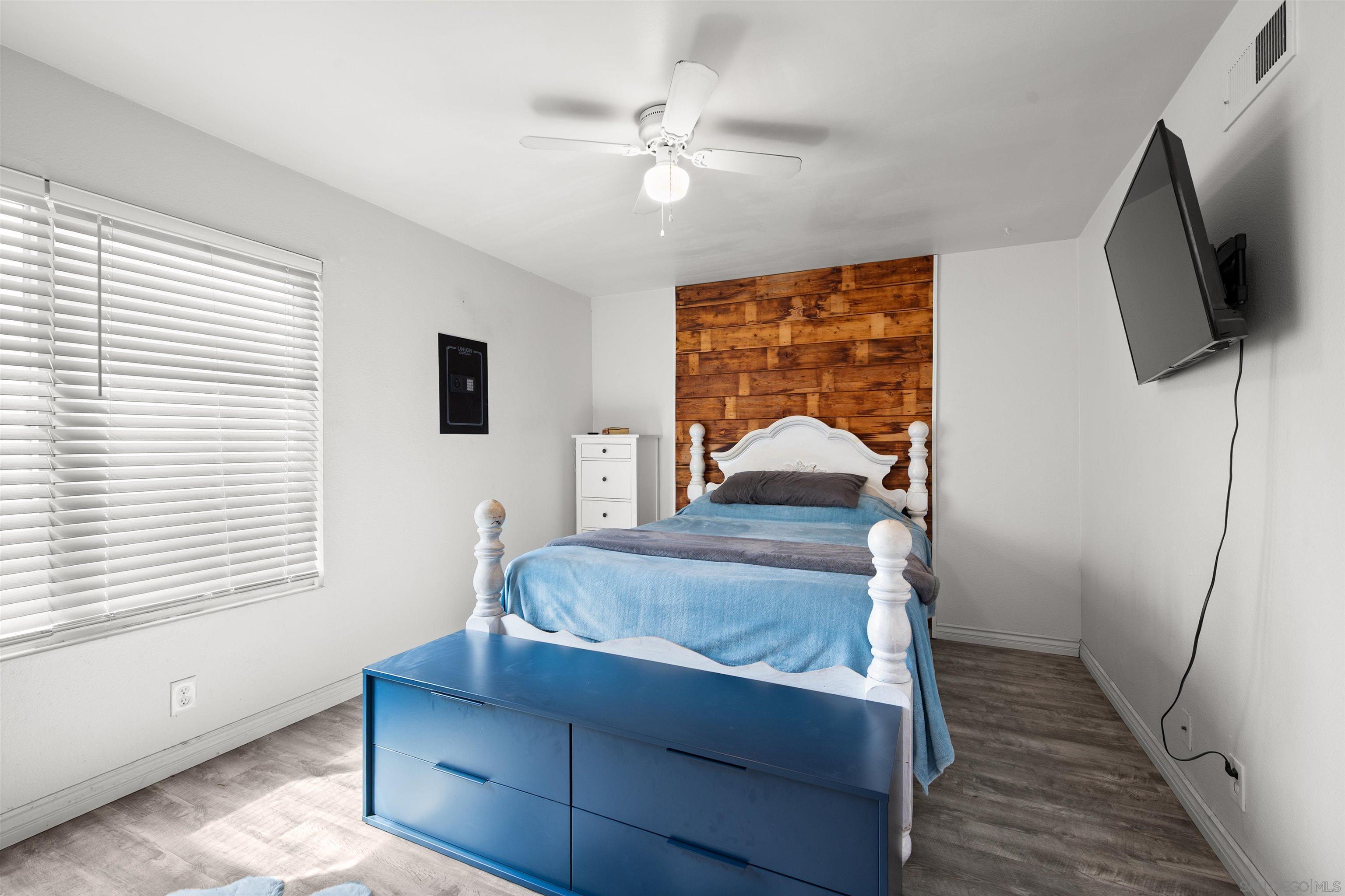 Detail Gallery Image 26 of 48 For 2038  Siegle Dr, Lemon Grove,  CA 91945 - 3 Beds | 2 Baths