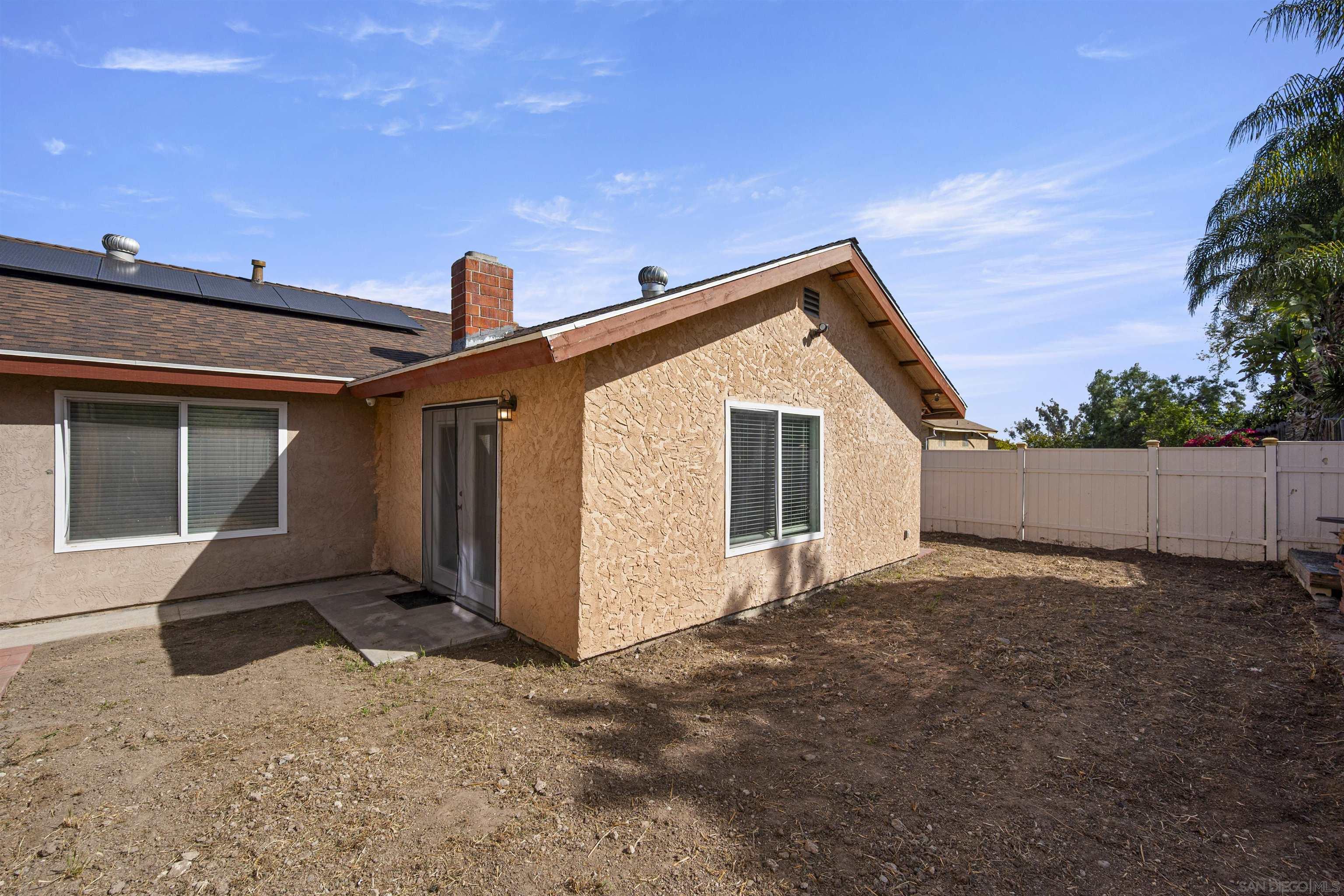 Detail Gallery Image 33 of 48 For 2038  Siegle Dr, Lemon Grove,  CA 91945 - 3 Beds | 2 Baths