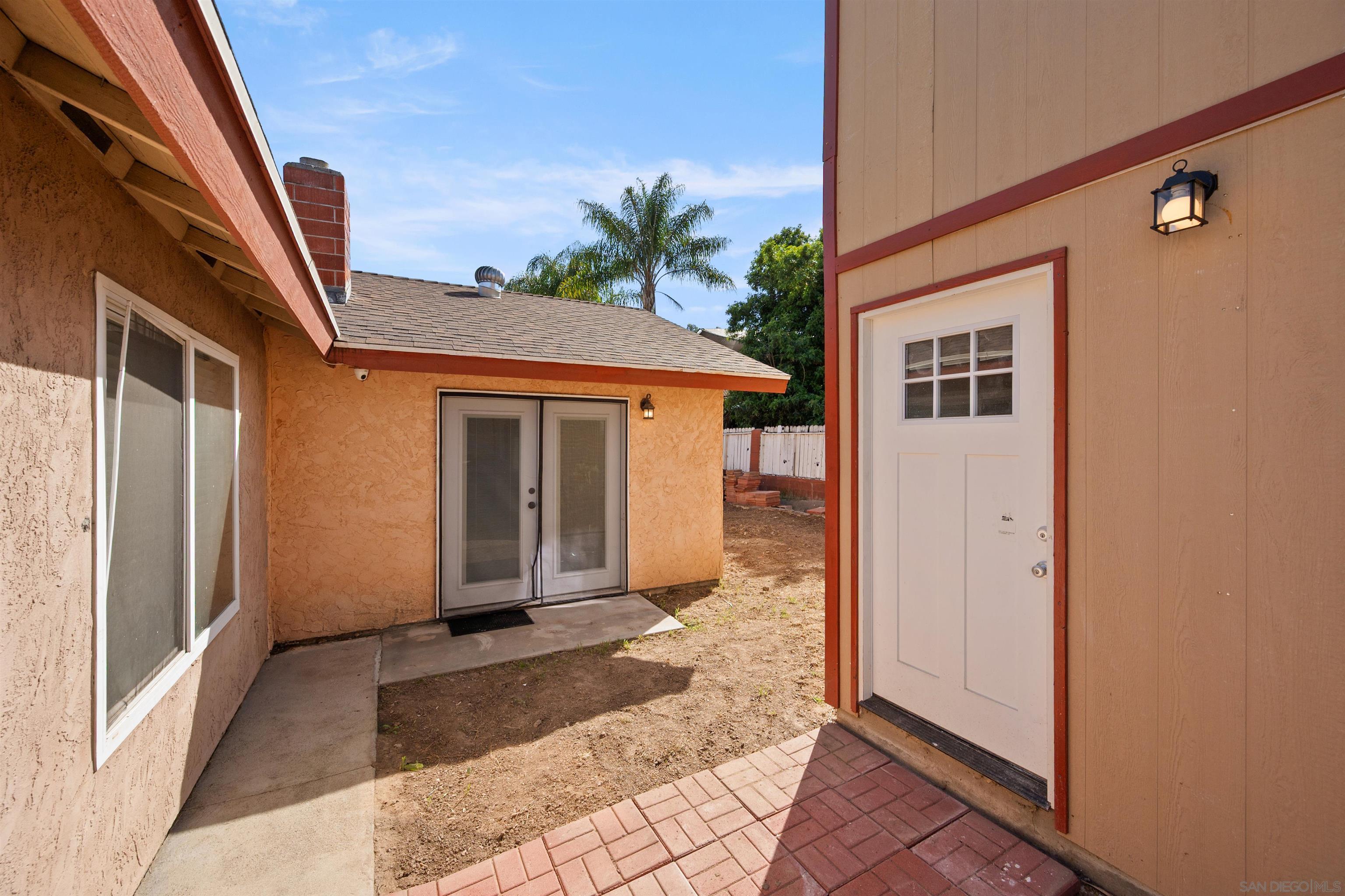 Detail Gallery Image 37 of 48 For 2038  Siegle Dr, Lemon Grove,  CA 91945 - 3 Beds | 2 Baths