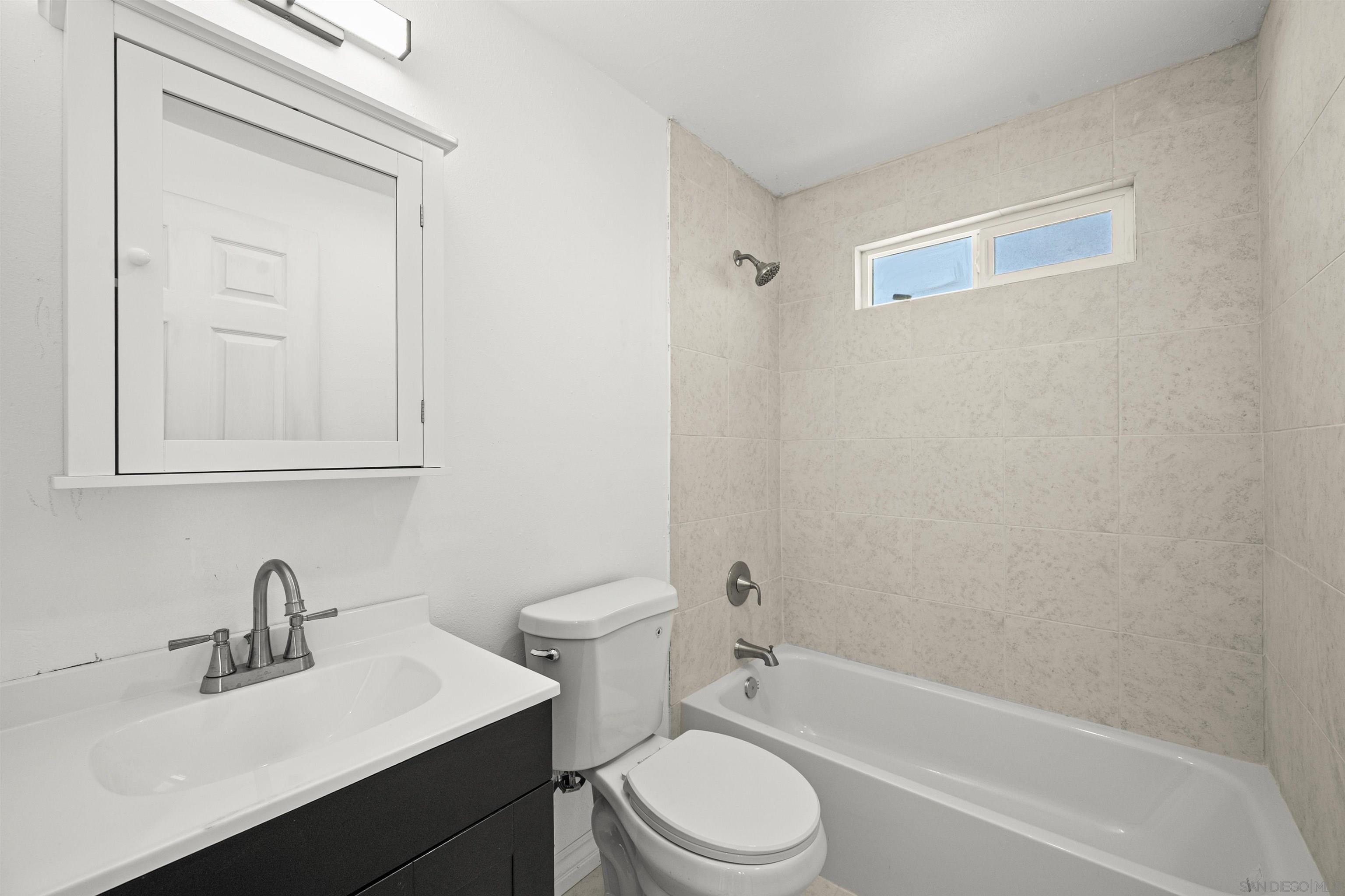 Detail Gallery Image 43 of 48 For 2038  Siegle Dr, Lemon Grove,  CA 91945 - 3 Beds | 2 Baths