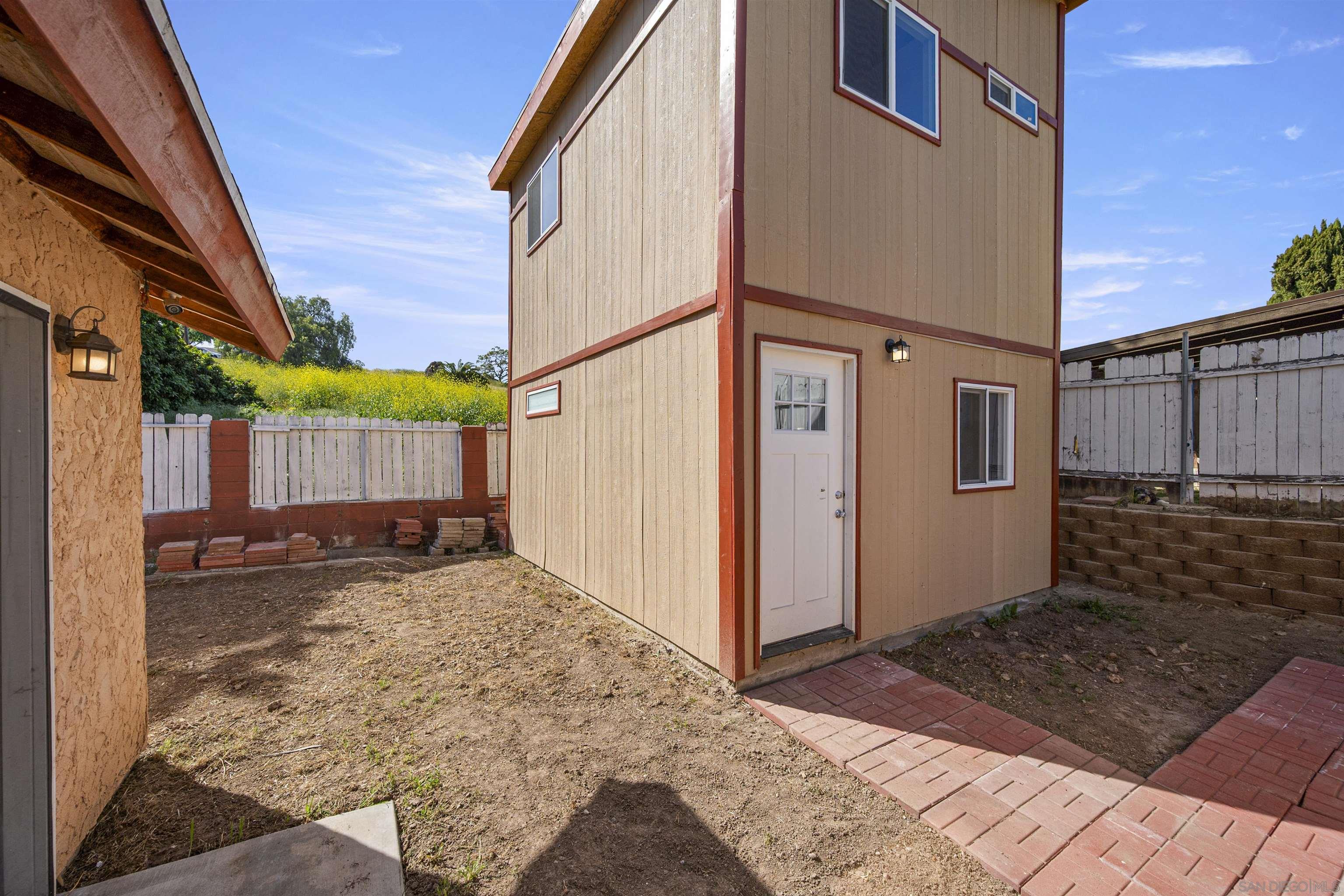 Detail Gallery Image 45 of 48 For 2038  Siegle Dr, Lemon Grove,  CA 91945 - 3 Beds | 2 Baths