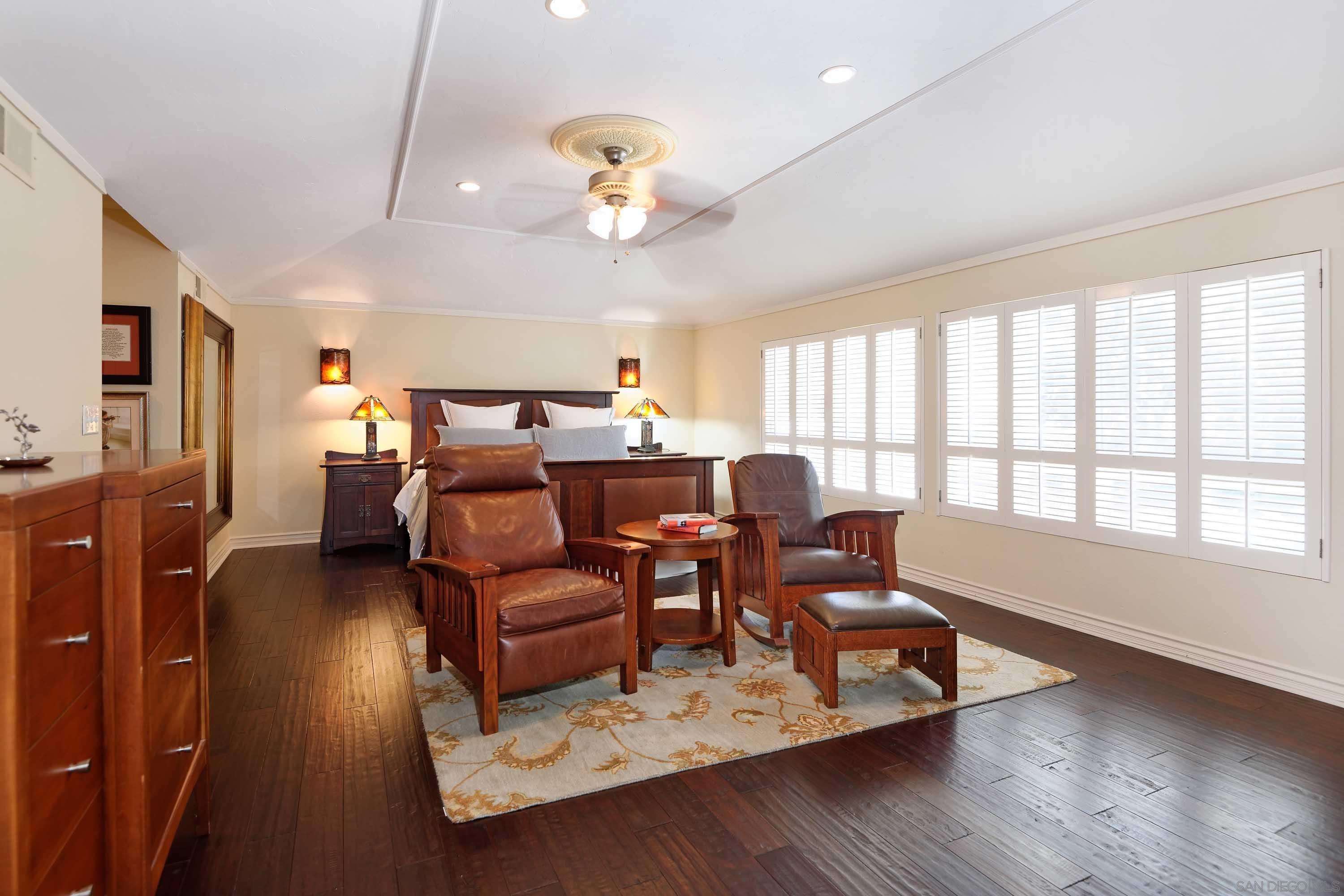 Detail Gallery Image 15 of 32 For 8358  Caminito Helecho, La Jolla,  CA 92037 - 4 Beds | 3 Baths