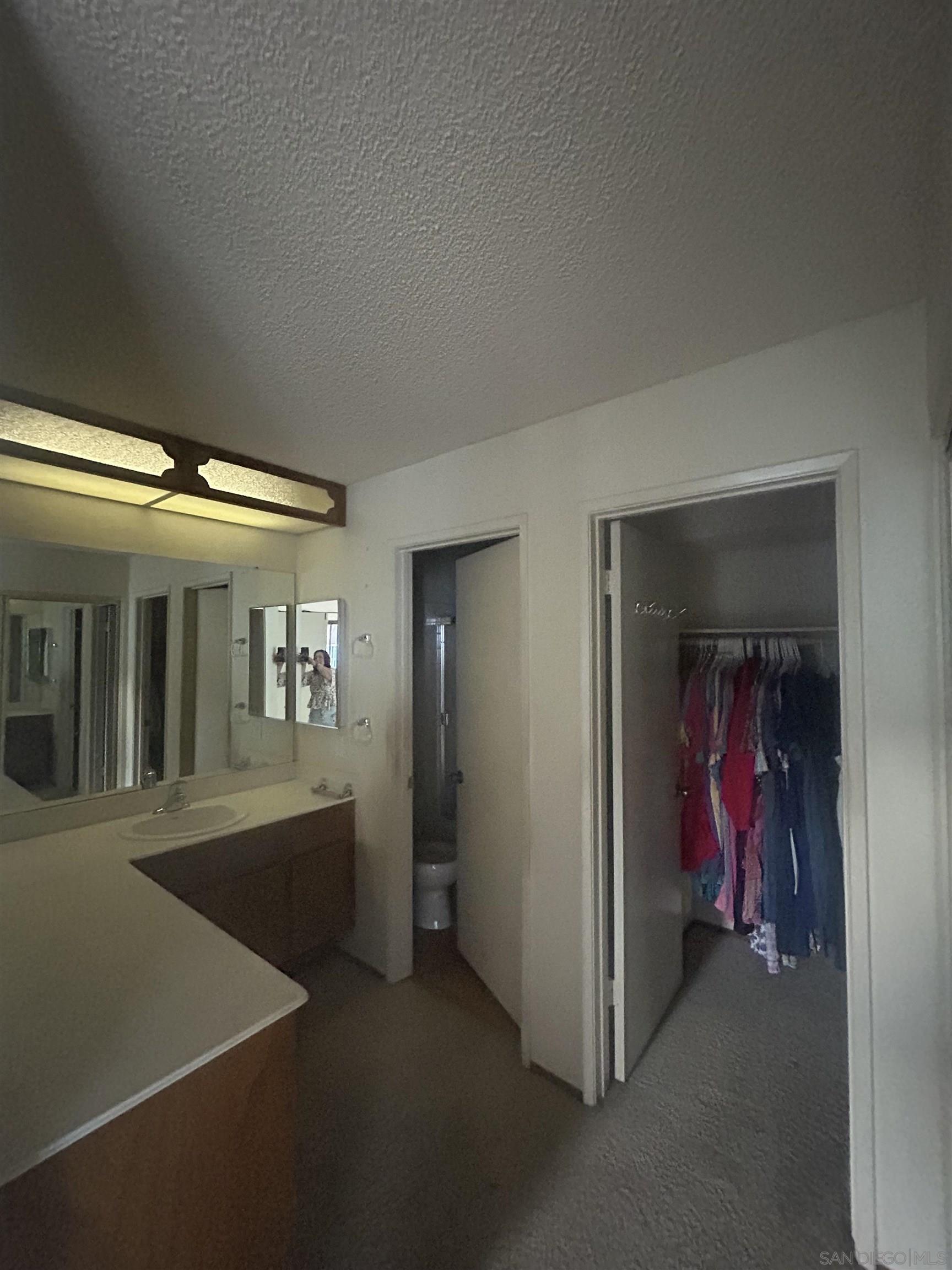 Detail Gallery Image 4 of 17 For 4055  Crystal Dawn Lane  #201,  San Diego,  CA 92122 - 2 Beds | 2 Baths