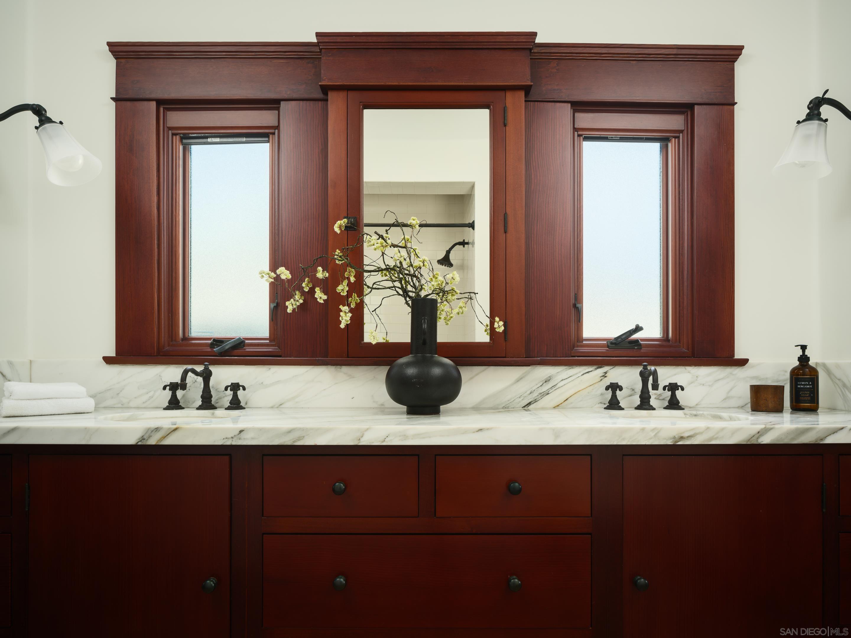 Detail Gallery Image 16 of 29 For 3552  Arnold, San Diego,  CA 92104 - 2 Beds | 1 Baths