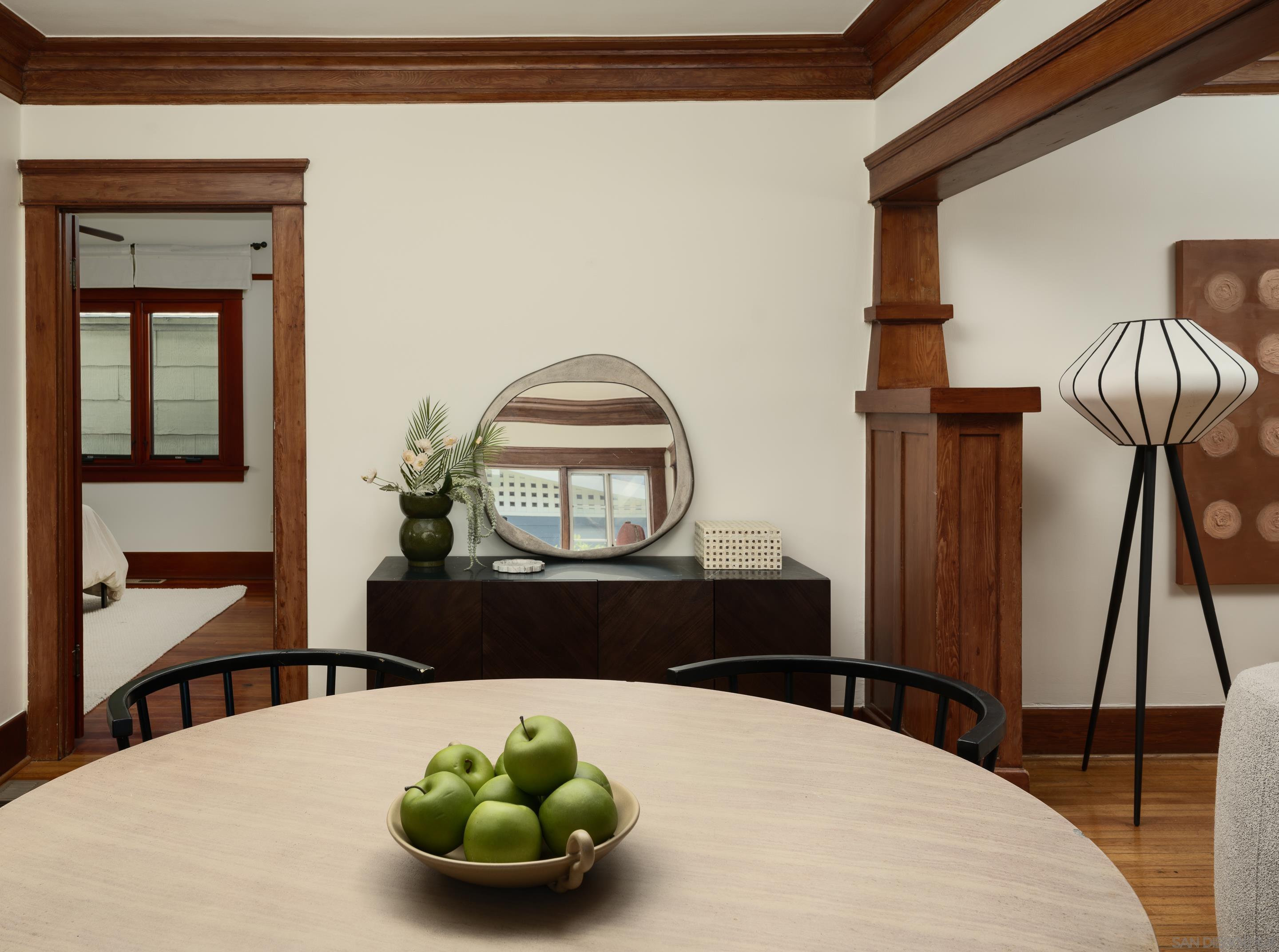 Detail Gallery Image 7 of 29 For 3552  Arnold, San Diego,  CA 92104 - 2 Beds | 1 Baths