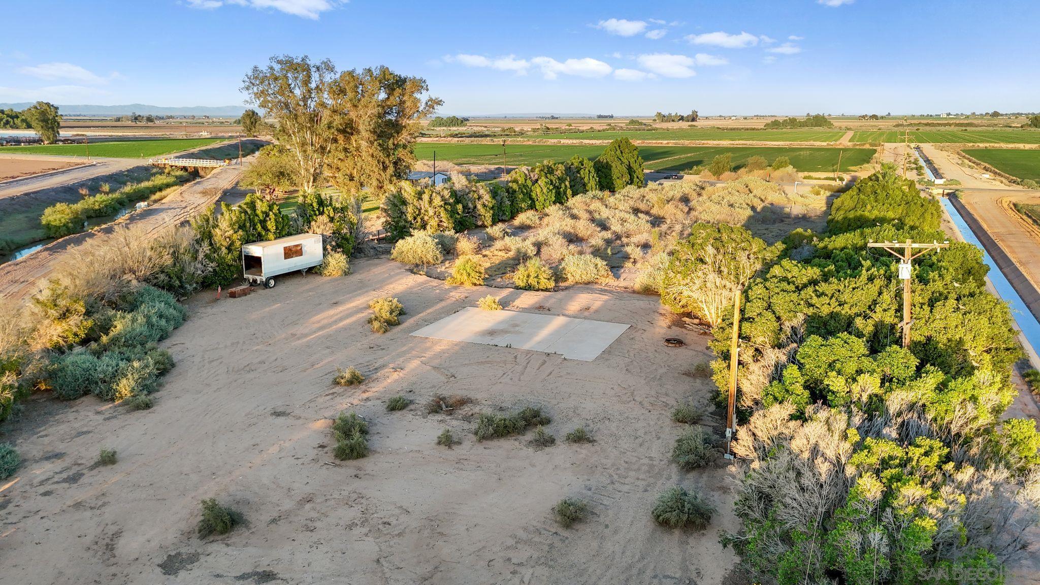 Detail Gallery Image 14 of 26 For , El Centro,  CA 92243 - – Beds | – Baths