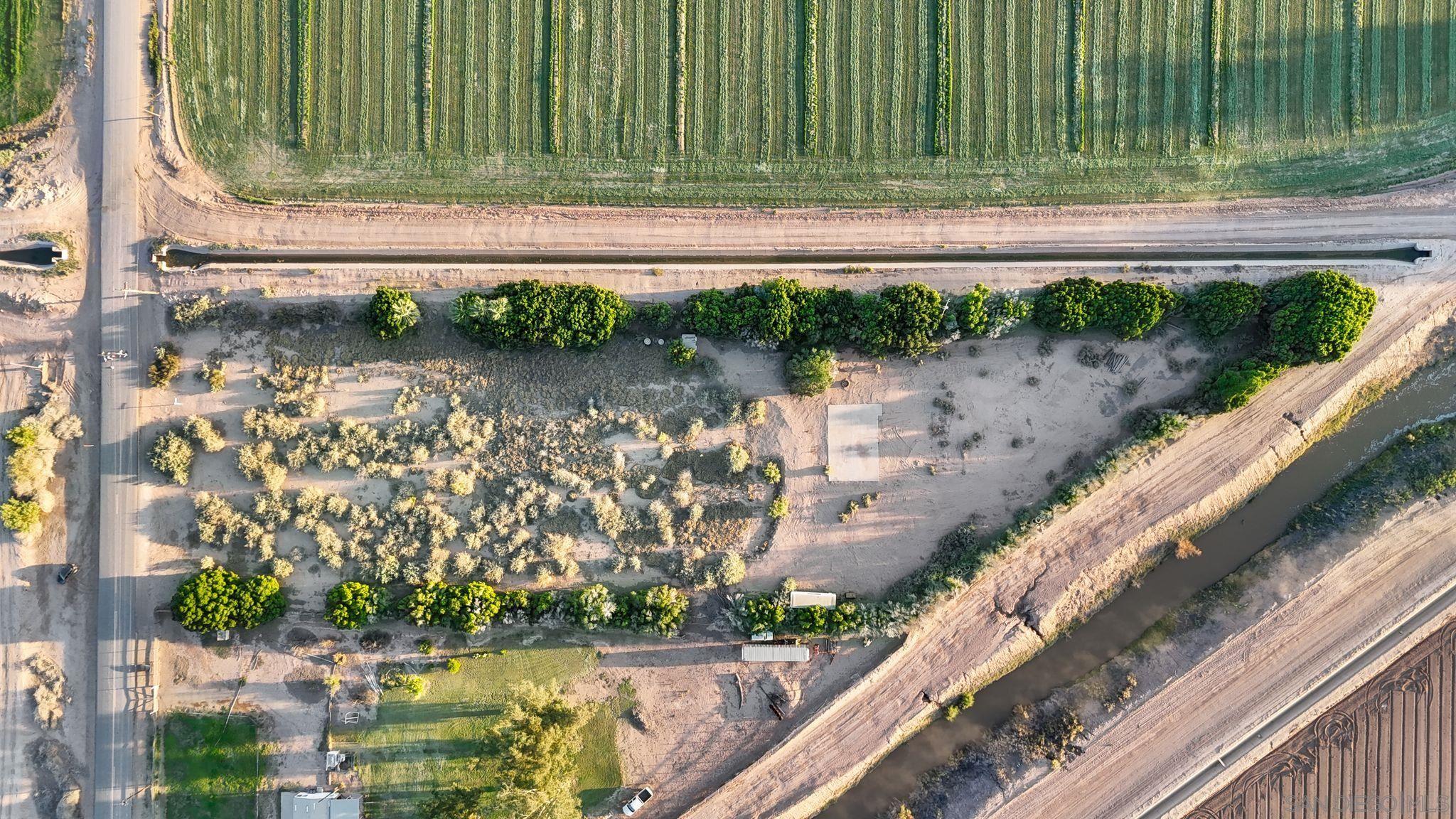 Detail Gallery Image 7 of 26 For , El Centro,  CA 92243 - – Beds | – Baths