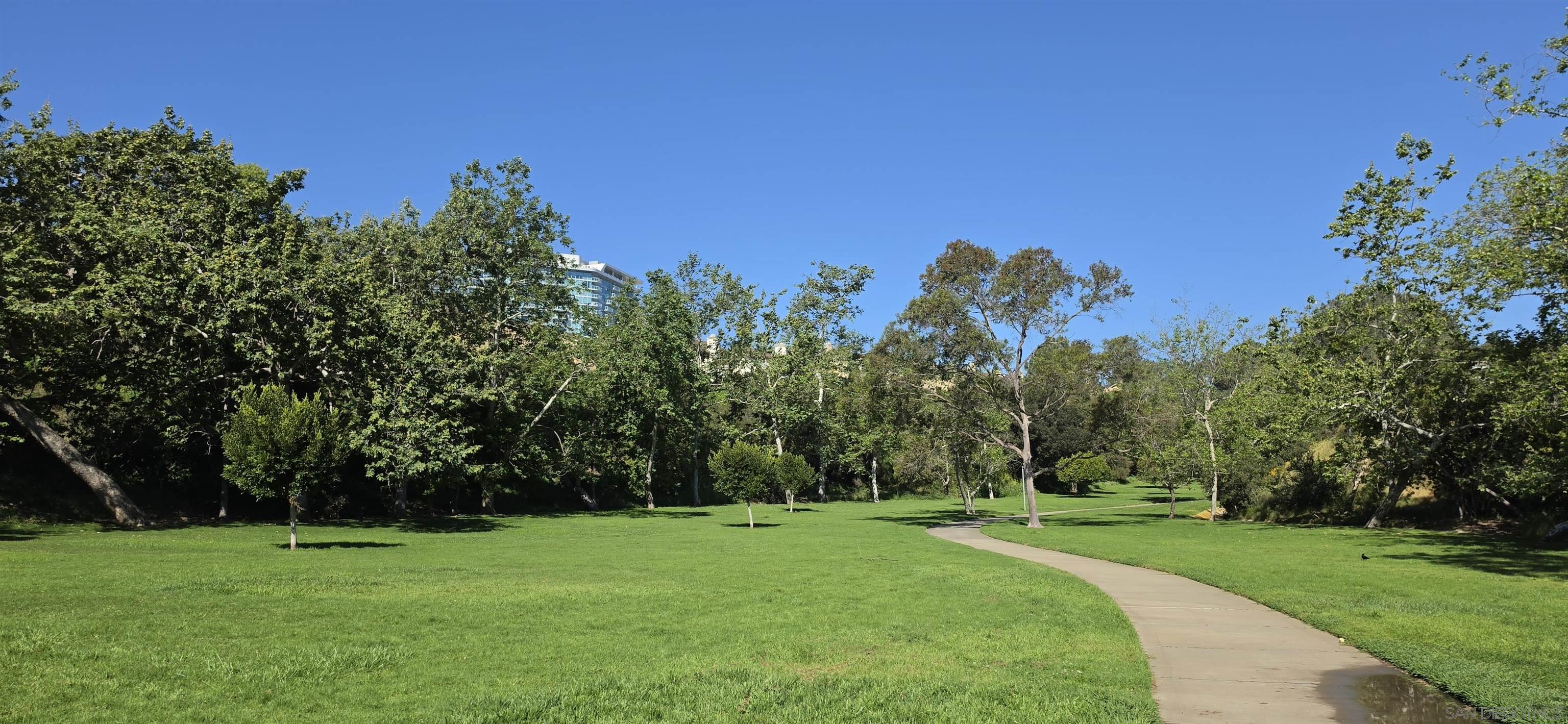 Detail Gallery Image 18 of 25 For 8995  via Andar, San Diego,  CA 92122 - 3 Beds | 2/1 Baths