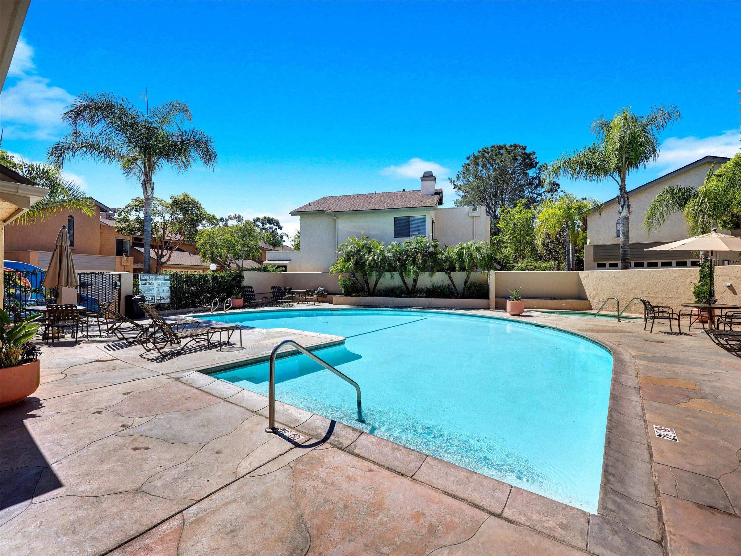 Detail Gallery Image 21 of 25 For 8995  via Andar, San Diego,  CA 92122 - 3 Beds | 2/1 Baths