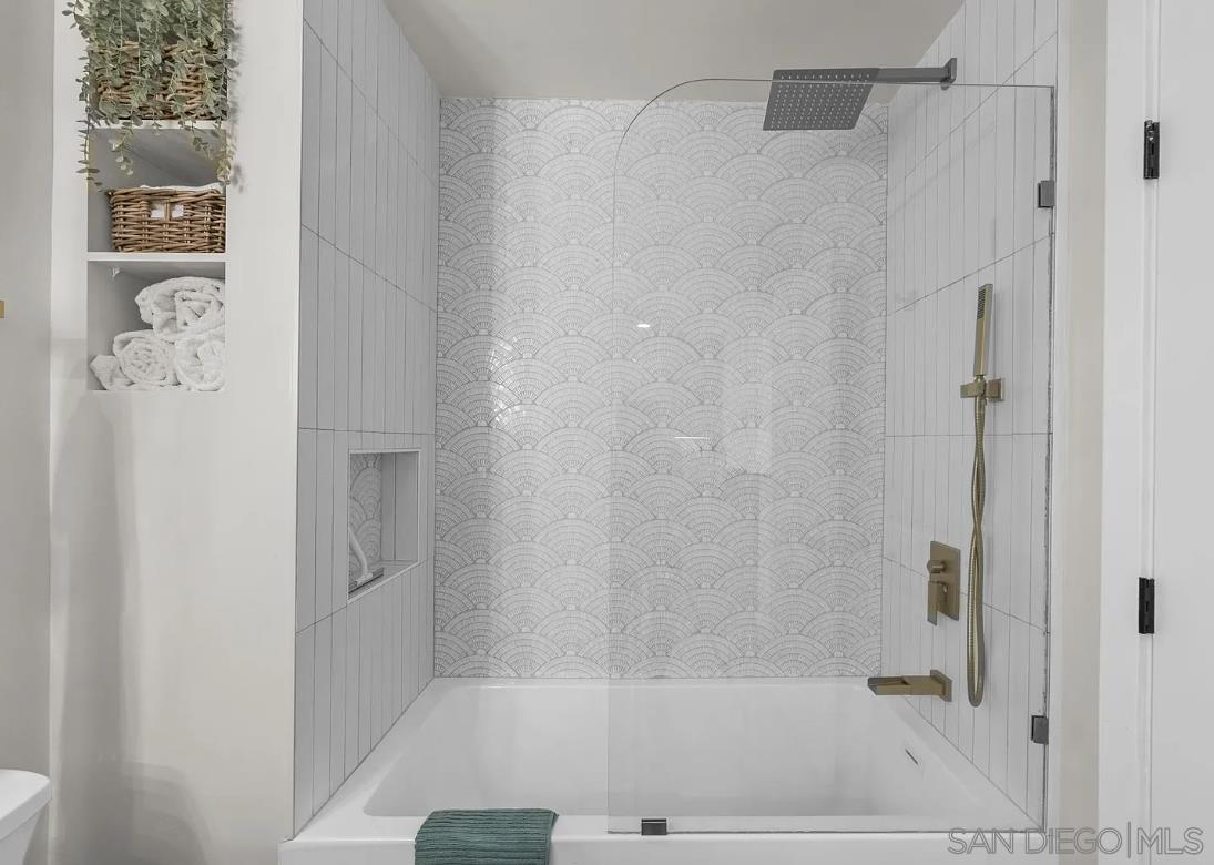 Detail Gallery Image 15 of 29 For 475  Redwood St, San Diego,  CA 92103 - 1 Beds | 1 Baths