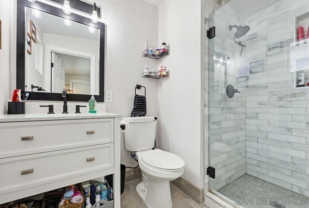 Detail Gallery Image 25 of 63 For 1451  Louden Ln, Imperial Beach,  CA 91932 - 4 Beds | 3 Baths