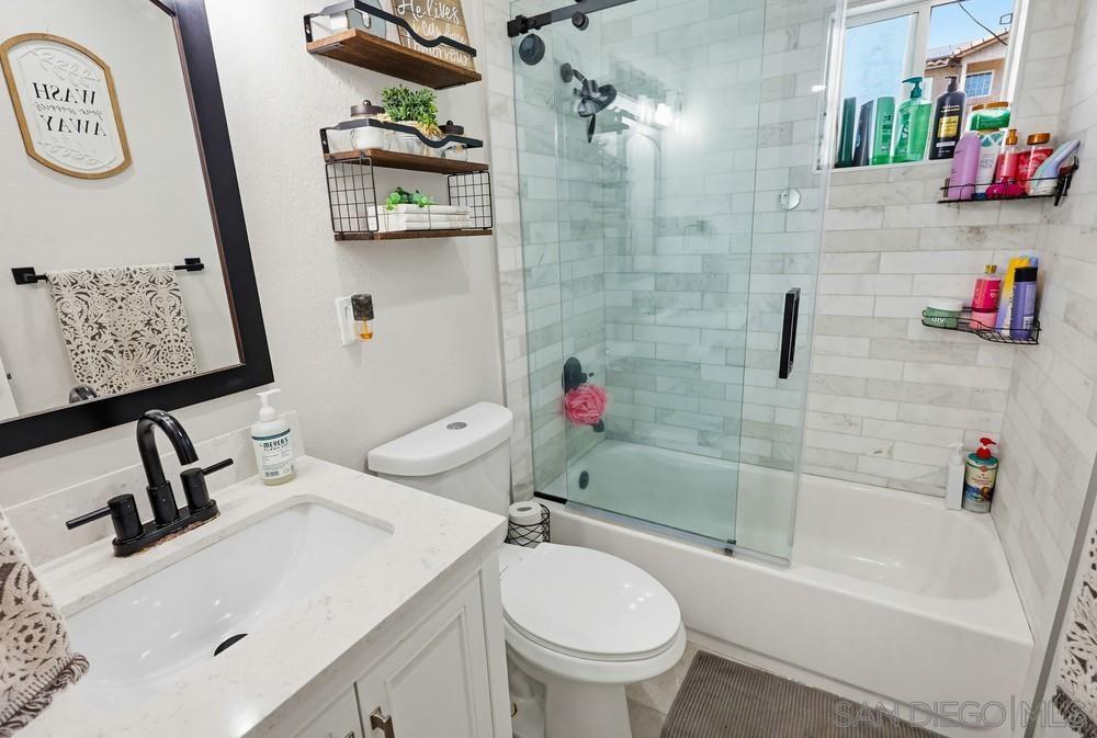 Detail Gallery Image 30 of 63 For 1451  Louden Ln, Imperial Beach,  CA 91932 - 4 Beds | 3 Baths