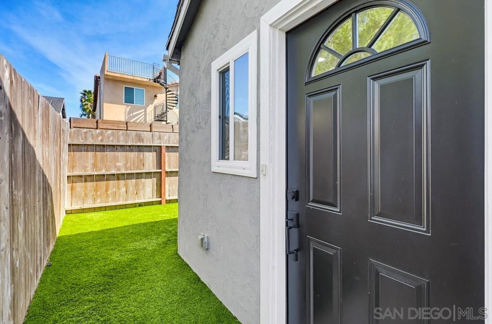 Detail Gallery Image 39 of 63 For 1451  Louden Ln, Imperial Beach,  CA 91932 - 4 Beds | 3 Baths