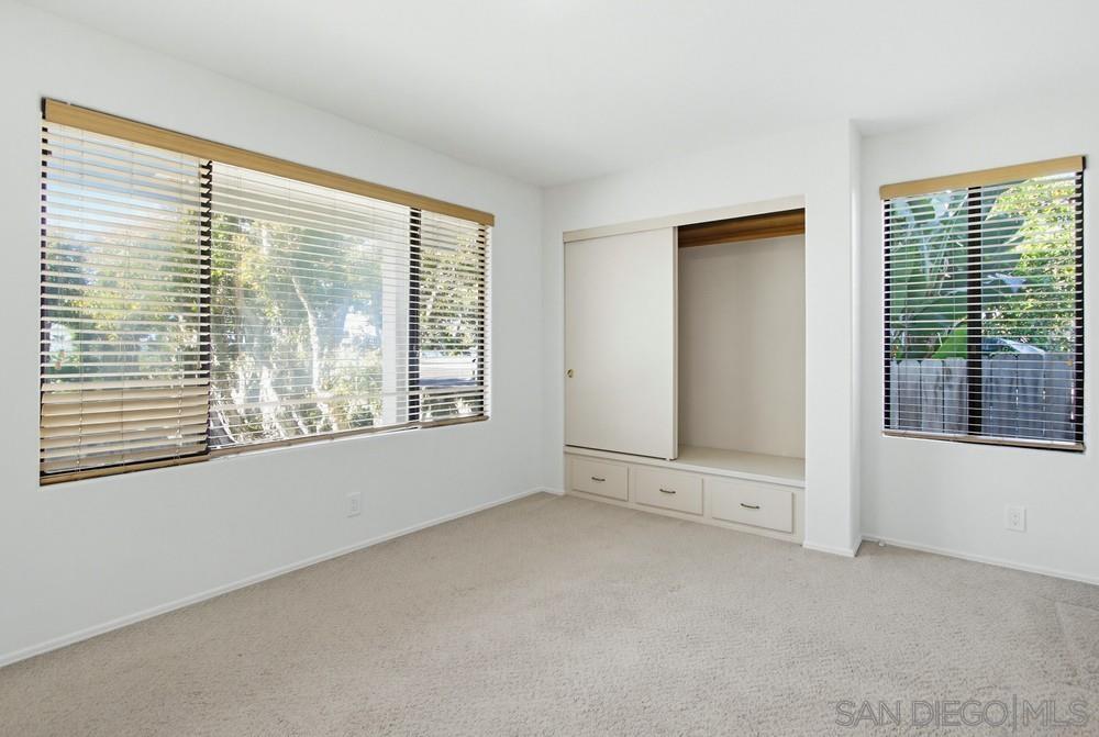 Detail Gallery Image 22 of 54 For 4562-64  Pescadero Ave., San Diego,  CA 92107 - 5 Beds | 4 Baths