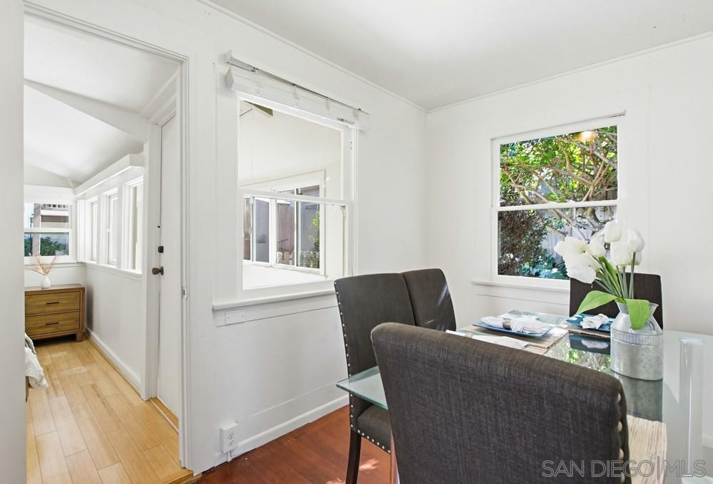 Detail Gallery Image 39 of 54 For 4562-64  Pescadero Ave., San Diego,  CA 92107 - 5 Beds | 4 Baths