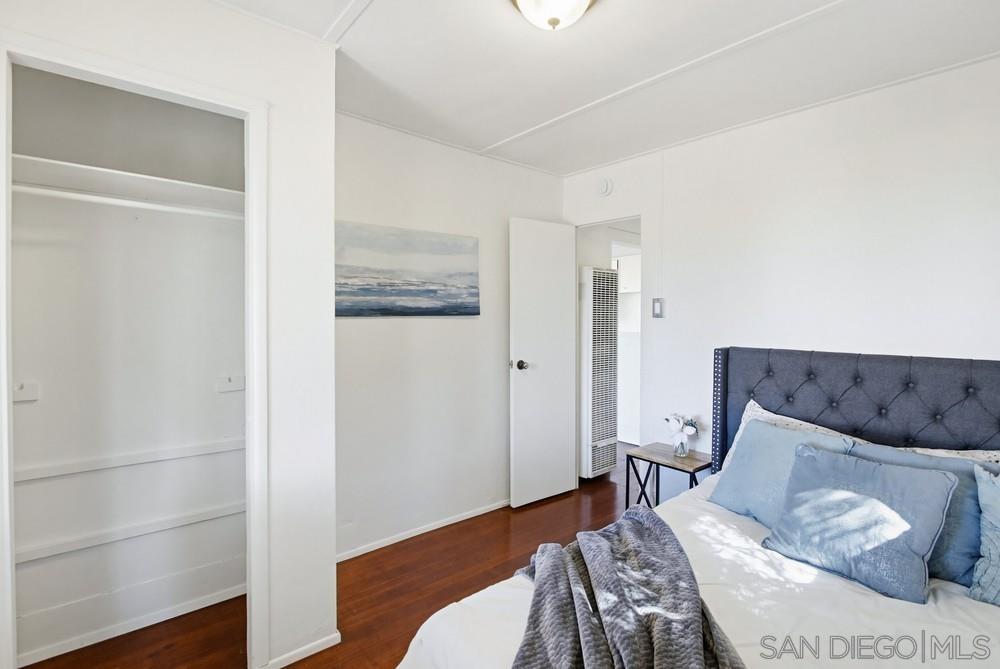 Detail Gallery Image 45 of 54 For 4562-64  Pescadero Ave., San Diego,  CA 92107 - 5 Beds | 4 Baths