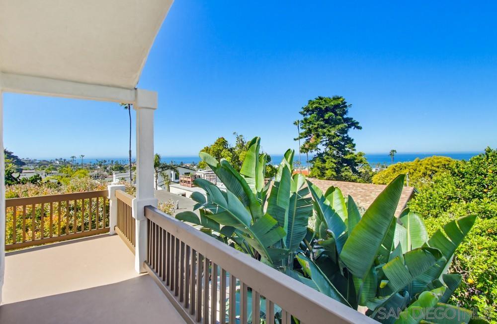 Detail Gallery Image 53 of 54 For 4562-64  Pescadero Ave., San Diego,  CA 92107 - 5 Beds | 4 Baths