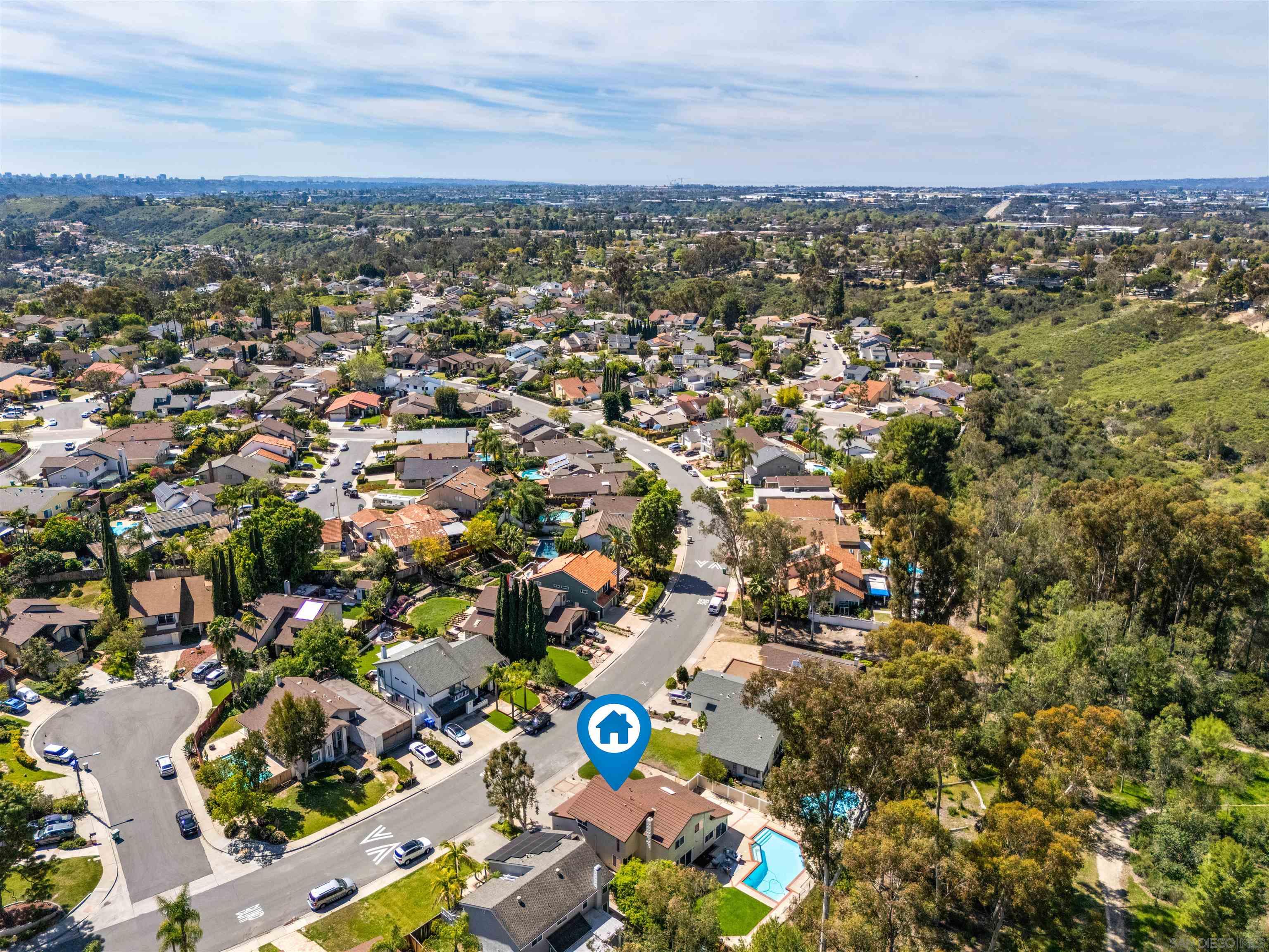 Detail Gallery Image 21 of 59 For 4508  Calle De Vida, San Diego,  CA 92124 - 4 Beds | 3 Baths