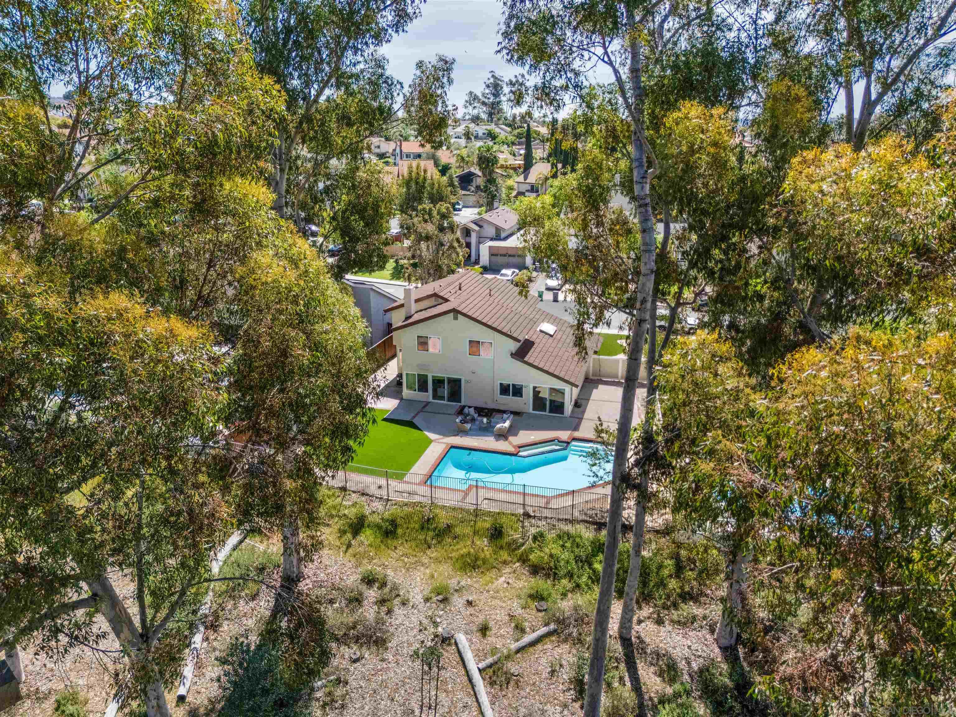 Detail Gallery Image 23 of 59 For 4508  Calle De Vida, San Diego,  CA 92124 - 4 Beds | 3 Baths