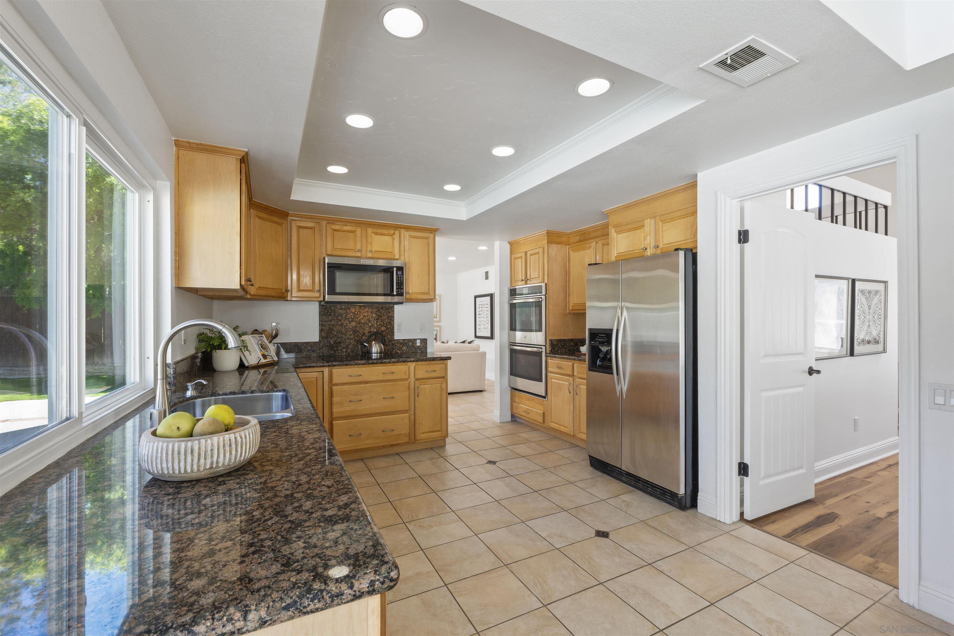 Detail Gallery Image 28 of 59 For 4508  Calle De Vida, San Diego,  CA 92124 - 4 Beds | 3 Baths