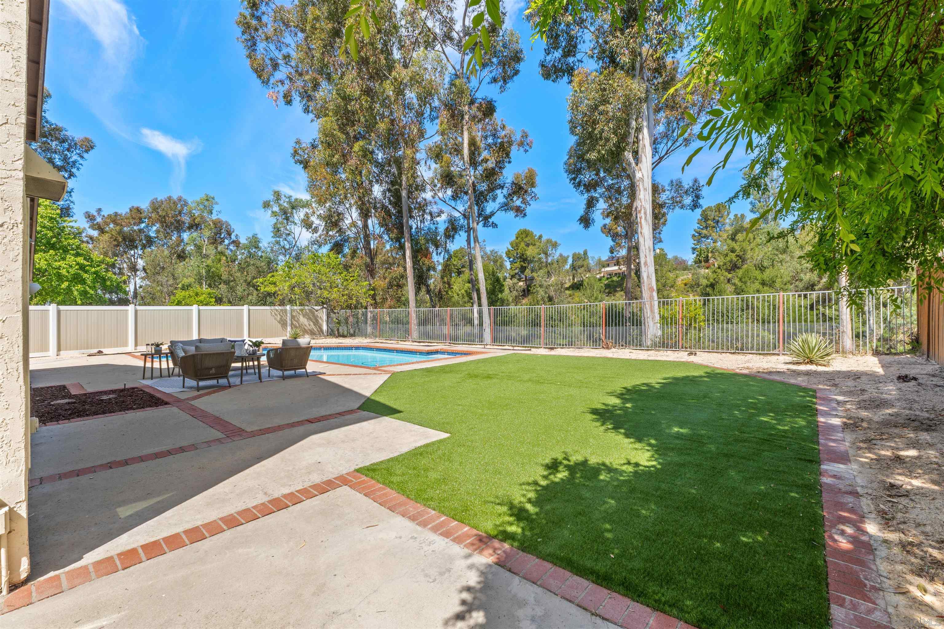 Detail Gallery Image 37 of 59 For 4508  Calle De Vida, San Diego,  CA 92124 - 4 Beds | 3 Baths