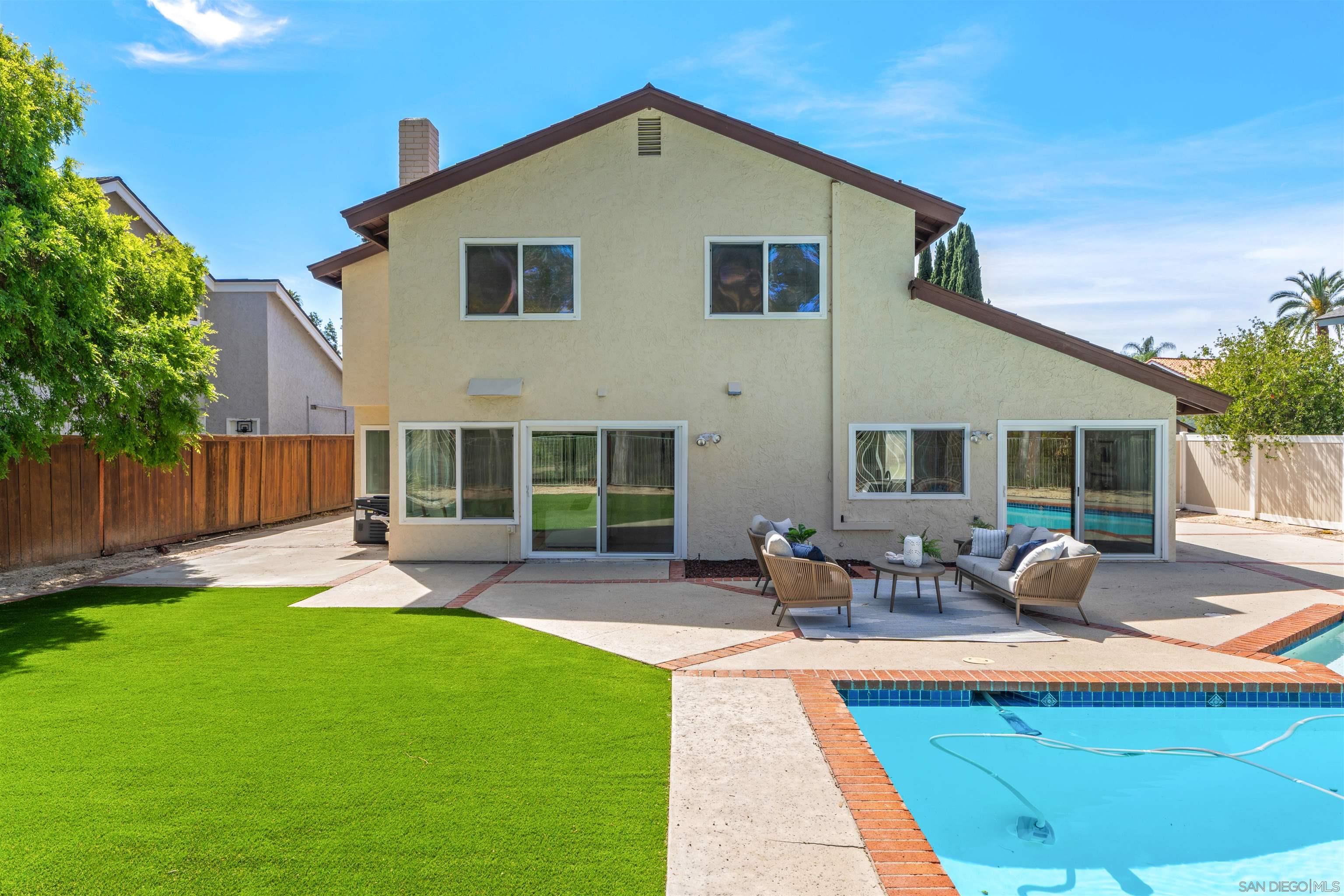 Detail Gallery Image 38 of 59 For 4508  Calle De Vida, San Diego,  CA 92124 - 4 Beds | 3 Baths