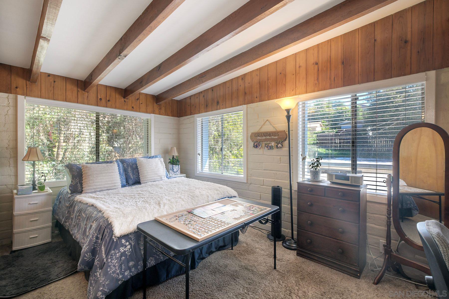 Detail Gallery Image 36 of 39 For 820  Birch Avenue, Escondido,  CA 92027 - 5 Beds | 2 Baths