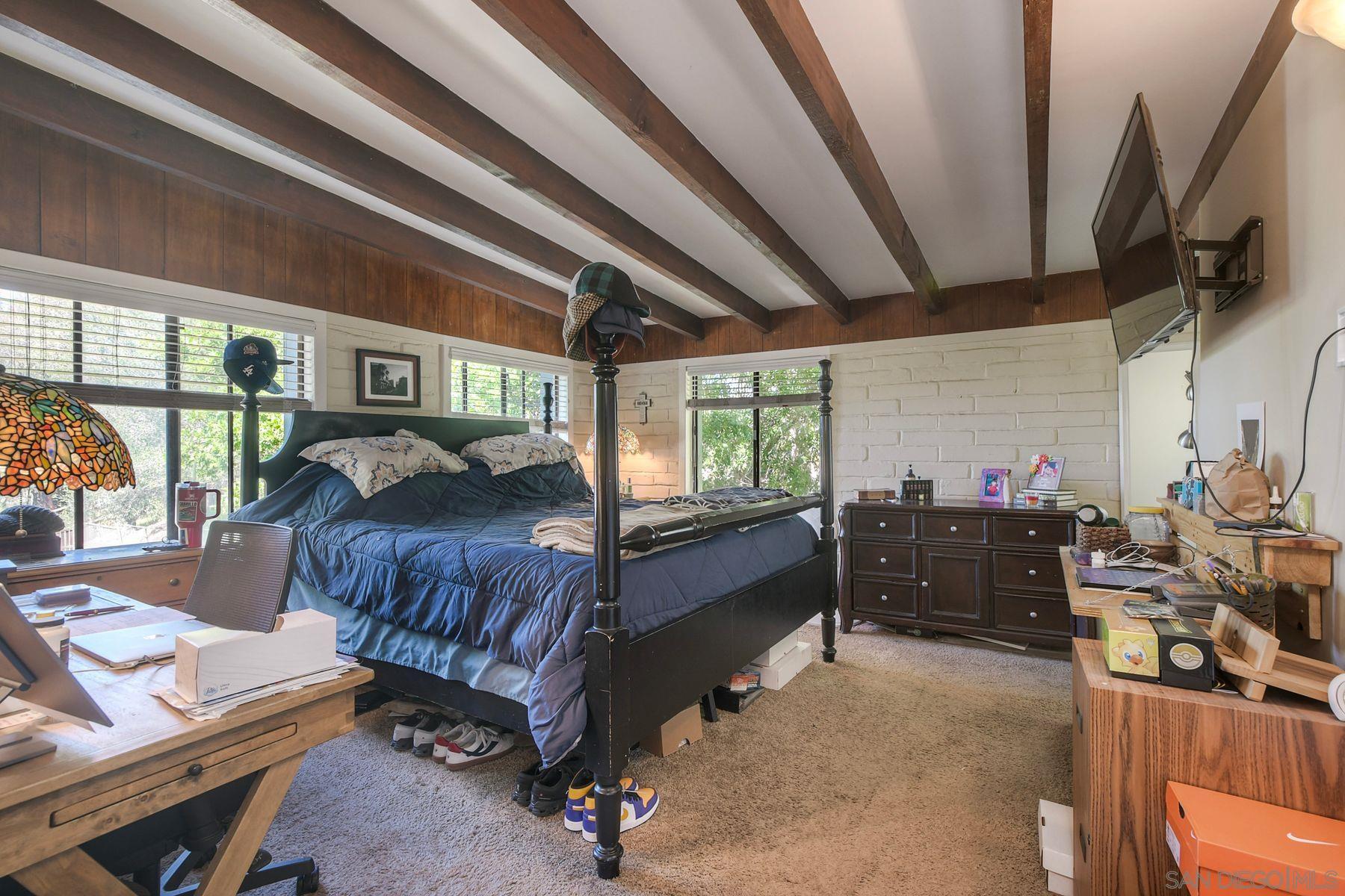 Detail Gallery Image 37 of 39 For 820  Birch Avenue, Escondido,  CA 92027 - 5 Beds | 2 Baths