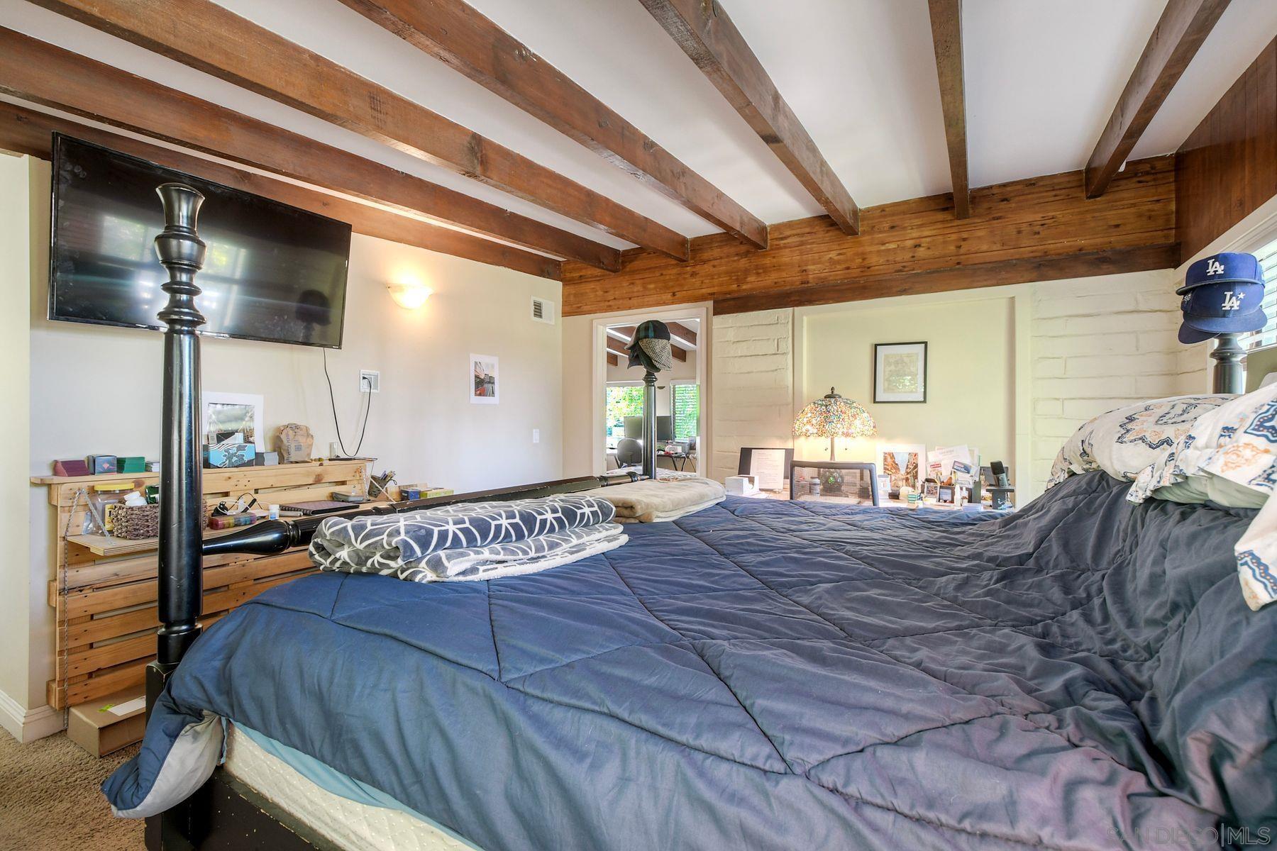 Detail Gallery Image 39 of 39 For 820  Birch Avenue, Escondido,  CA 92027 - 5 Beds | 2 Baths