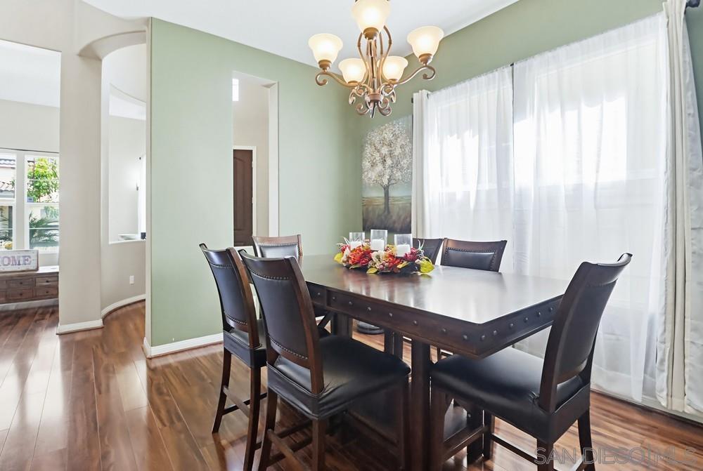 Detail Gallery Image 8 of 51 For 1698  May Ave, Chula Vista,  CA 91913 - 5 Beds | 3/1 Baths