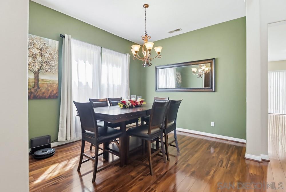 Detail Gallery Image 9 of 51 For 1698  May Ave, Chula Vista,  CA 91913 - 5 Beds | 3/1 Baths