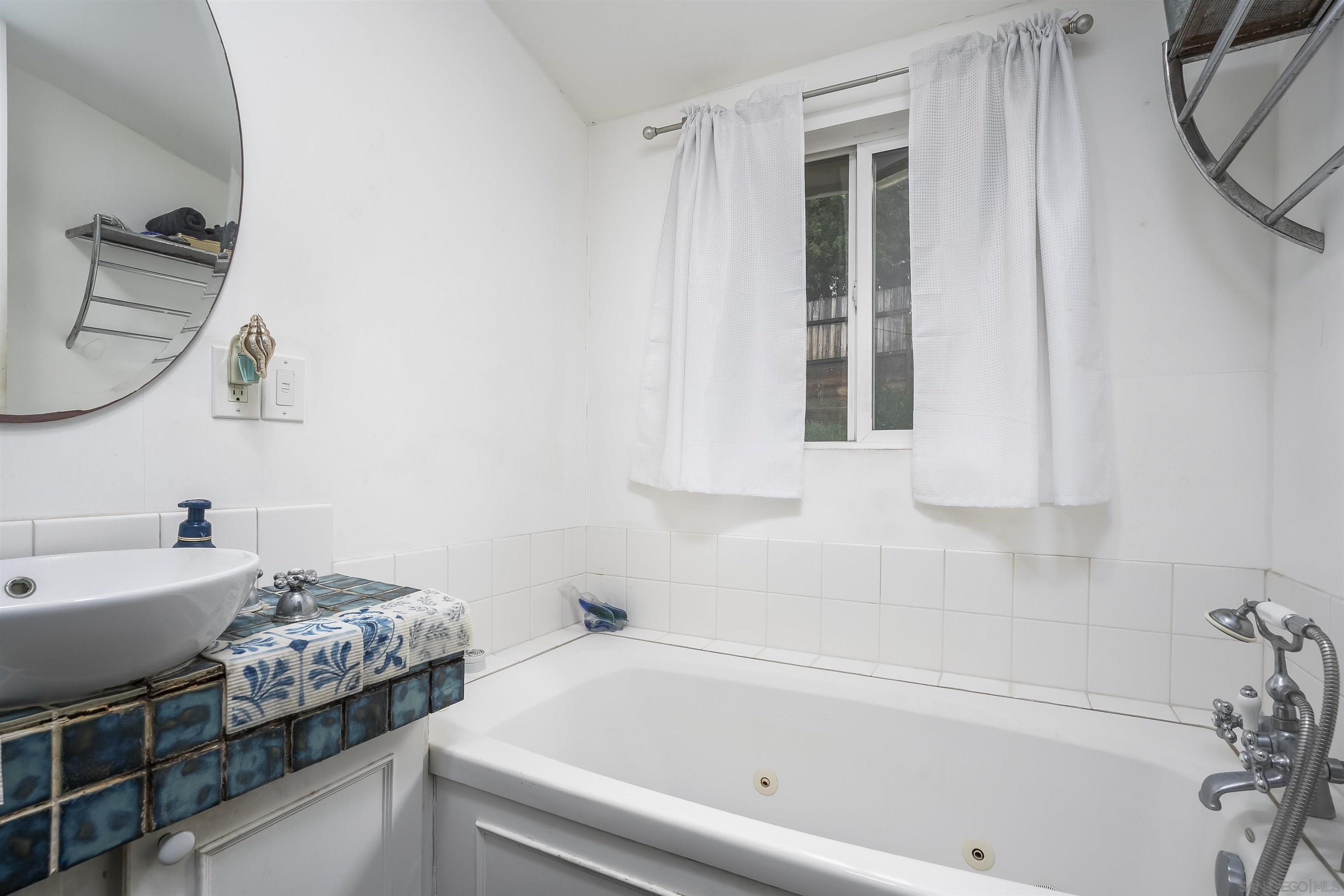 Detail Gallery Image 16 of 30 For 12452  Janet Kay Way, El Cajon,  CA 92021 - 4 Beds | 3 Baths