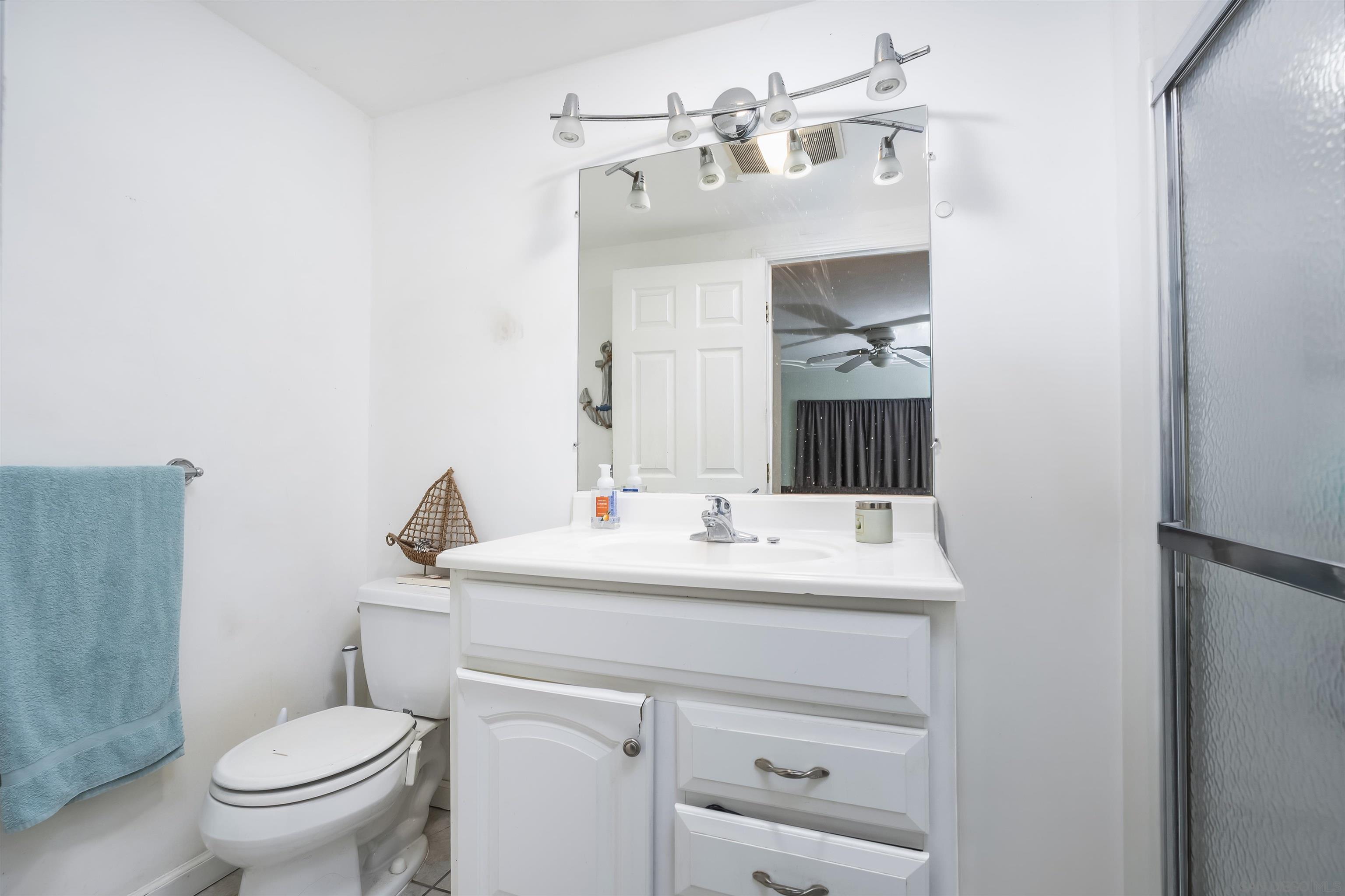 Detail Gallery Image 20 of 30 For 12452  Janet Kay Way, El Cajon,  CA 92021 - 4 Beds | 3 Baths