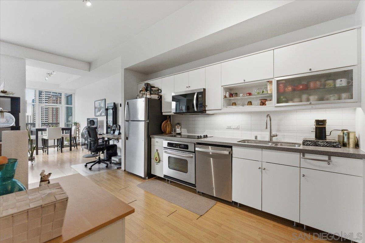 Detail Gallery Image 4 of 40 For 350 W Ash 711, San Diego,  CA 92101 - 0 Beds | 1 Baths