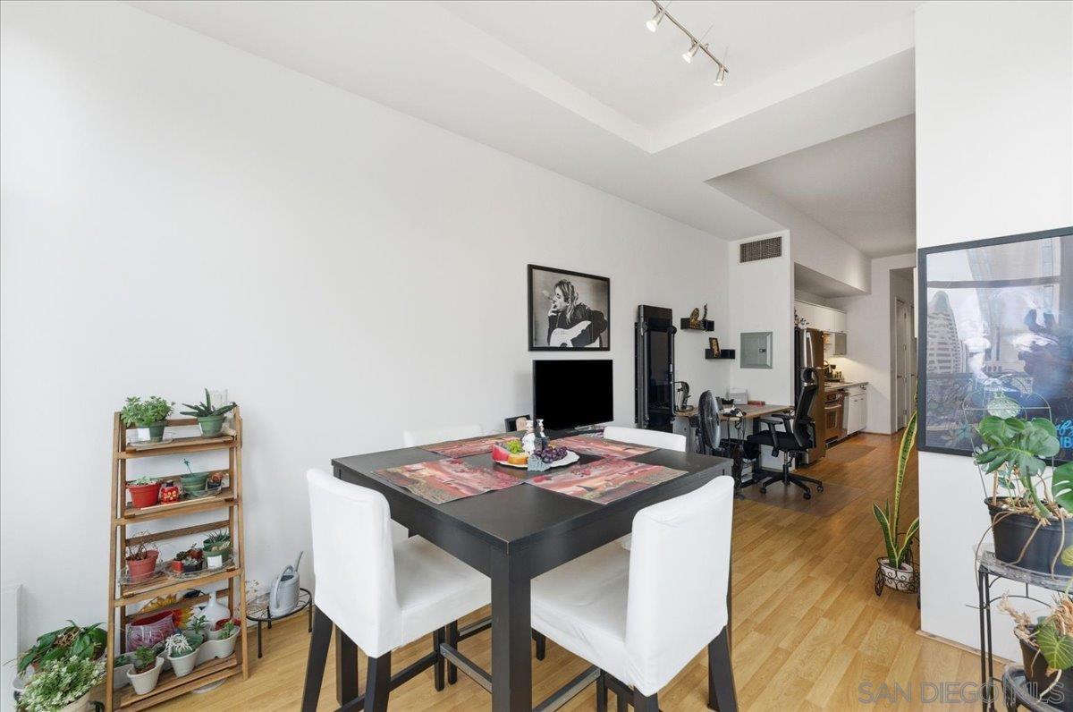 Detail Gallery Image 10 of 40 For 350 W Ash 711, San Diego,  CA 92101 - 0 Beds | 1 Baths