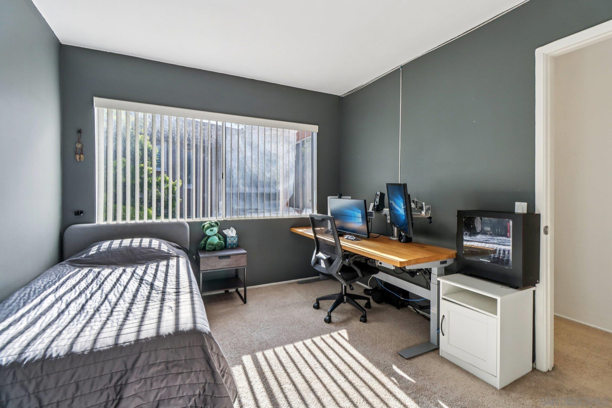 Detail Gallery Image 13 of 25 For 7809  Starling Dr, San Diego,  CA 92123 - 2 Beds | 2/1 Baths