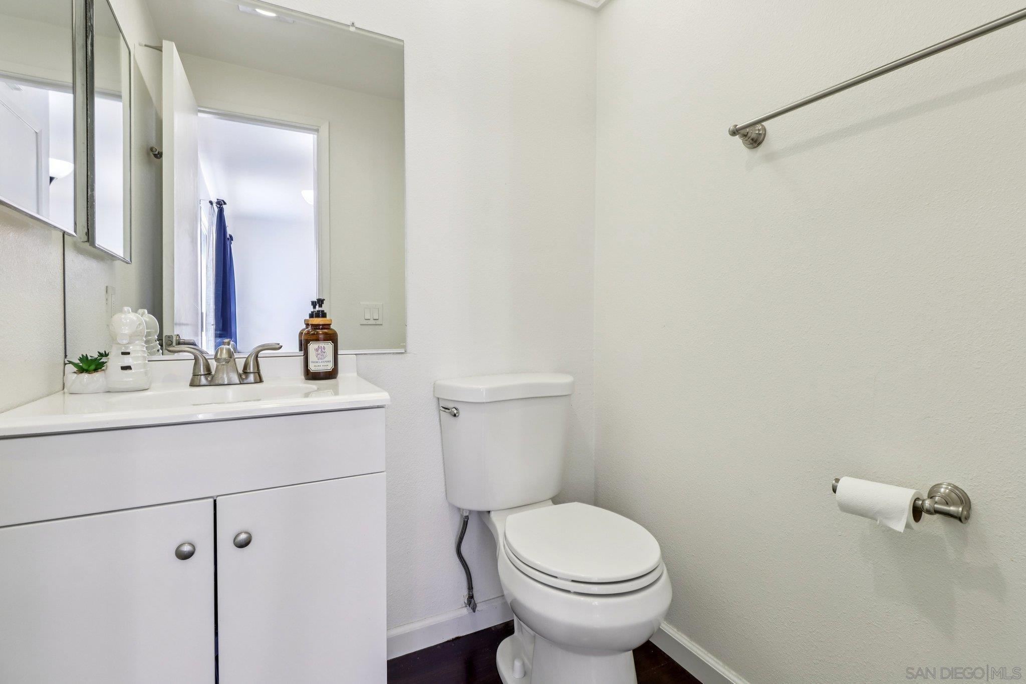 Detail Gallery Image 15 of 25 For 7809  Starling Dr, San Diego,  CA 92123 - 2 Beds | 2/1 Baths