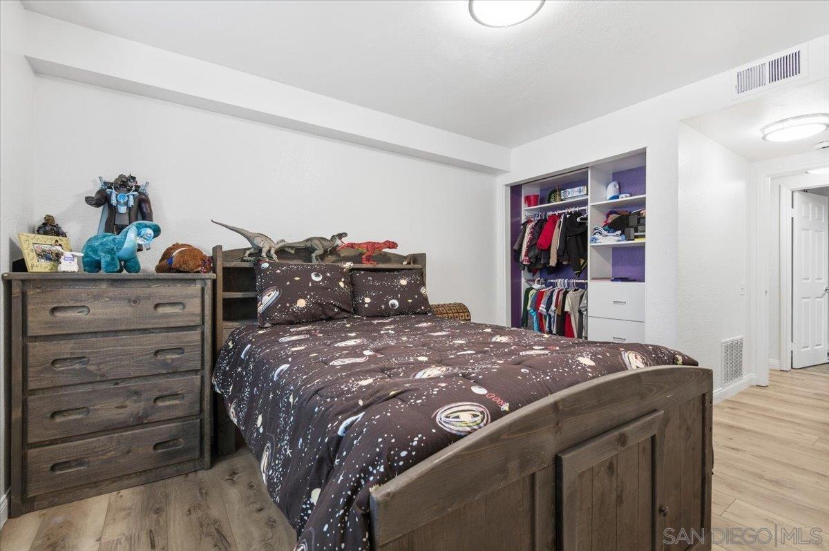 Detail Gallery Image 23 of 38 For 1564  Tanglewood Ln.  #18,  Escondido,  CA 92029 - 2 Beds | 2 Baths