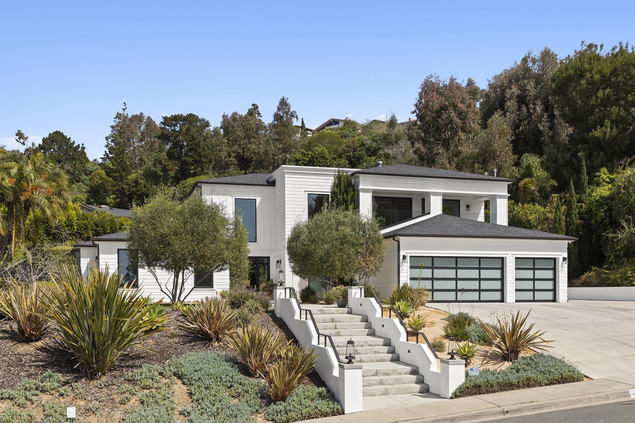 Front Image Thumbnail for SD260006272