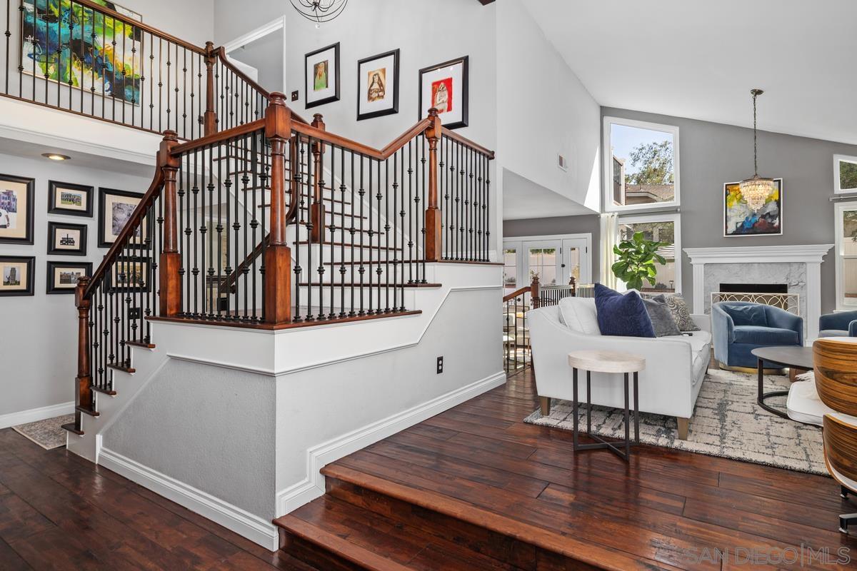 Detail Gallery Image 20 of 42 For 4903  via Cinta, San Diego,  CA 92122 - 4 Beds | 3 Baths