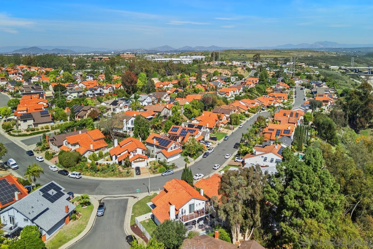 Detail Gallery Image 41 of 42 For 4903  via Cinta, San Diego,  CA 92122 - 4 Beds | 3 Baths