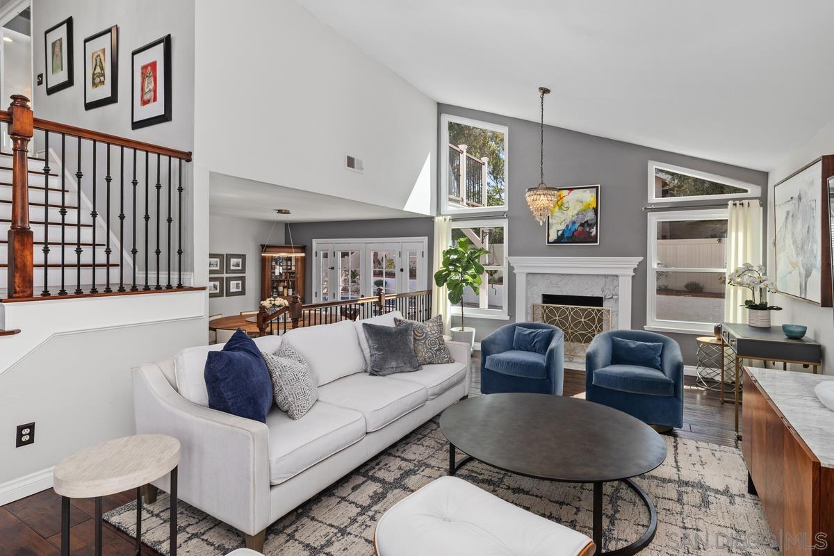 Detail Gallery Image 7 of 42 For 4903  via Cinta, San Diego,  CA 92122 - 4 Beds | 3 Baths