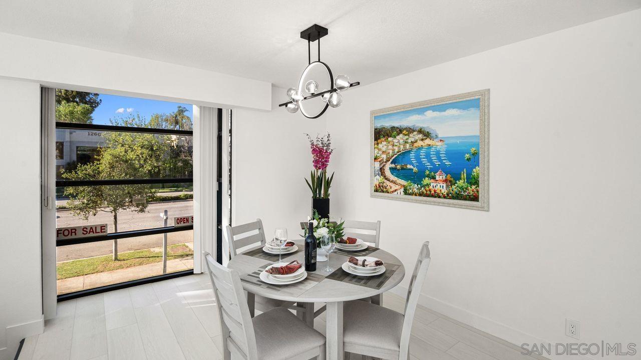 Detail Gallery Image 13 of 33 For 1257  Huntington Drive  Unit a,  South Pasadena,  CA 91030 - 4 Beds | 2/1 Baths